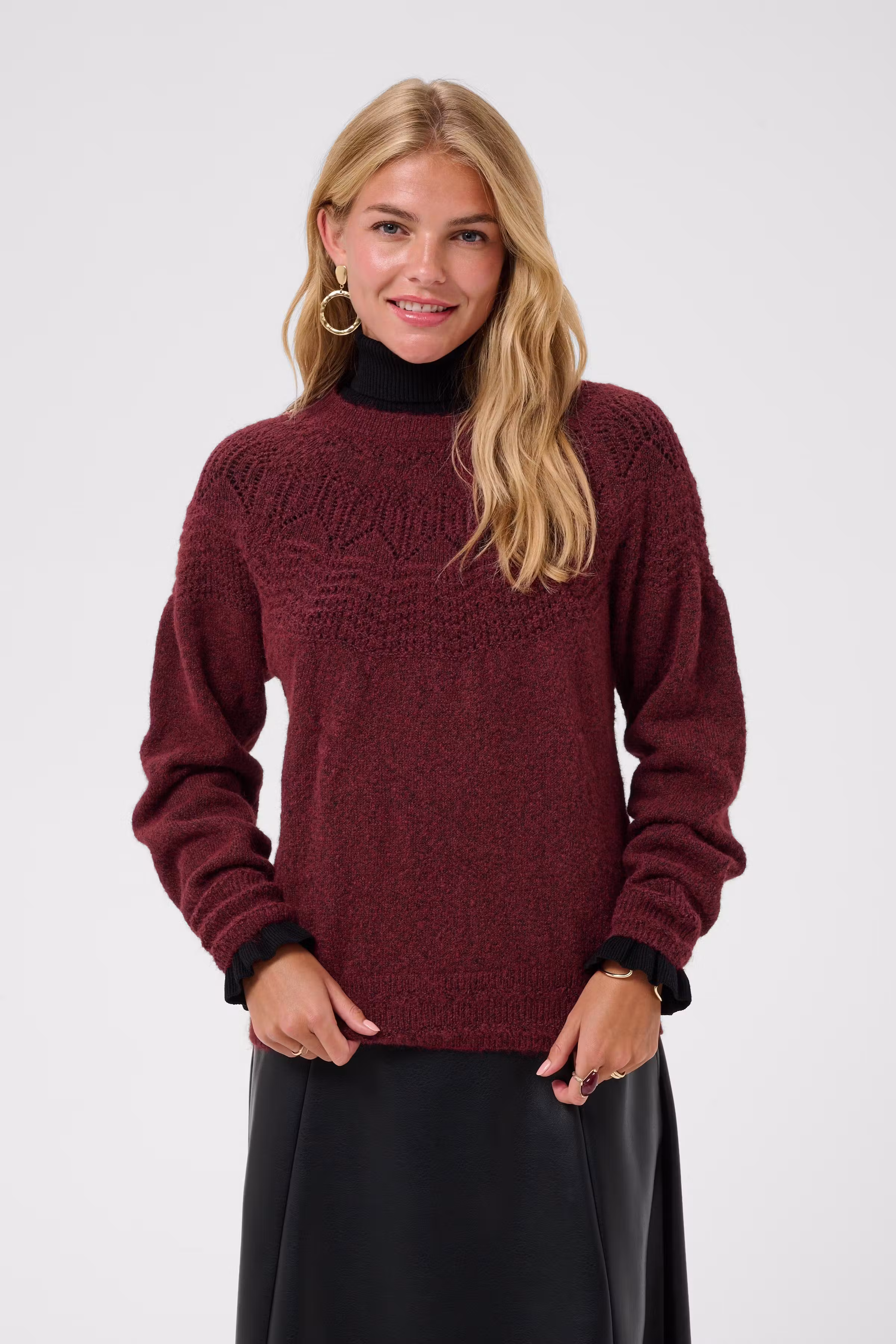 CRJunah Pullover LOOKBOOK FRONT 10615297-191724