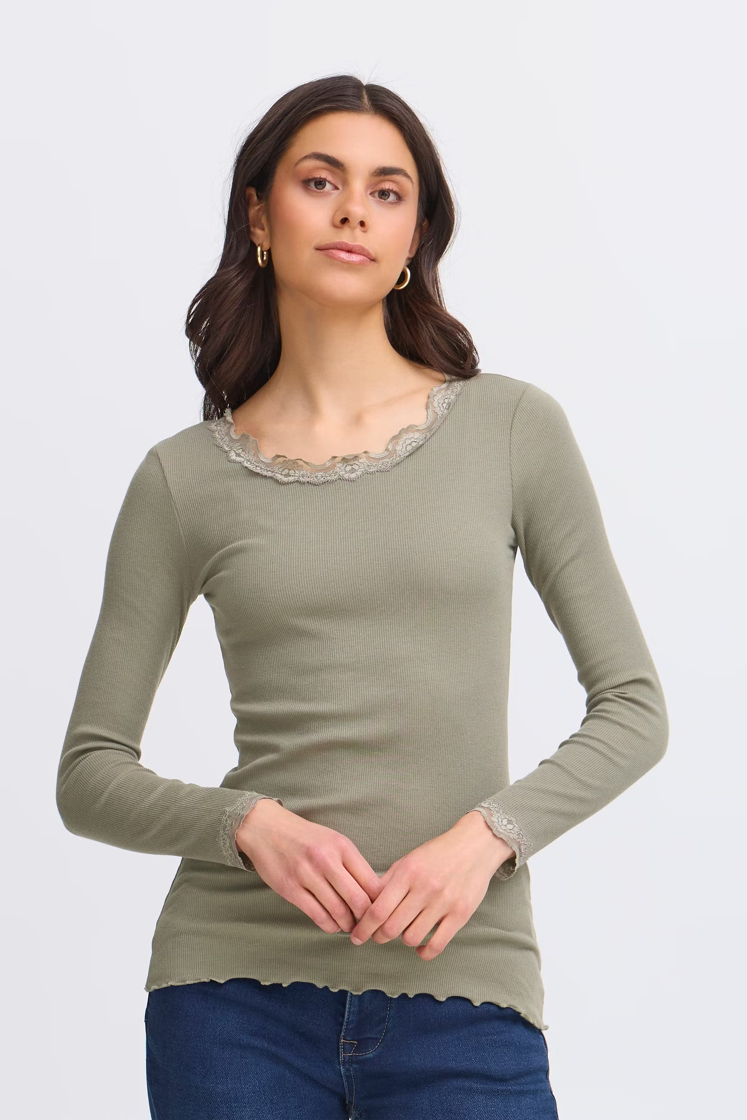 FRHIZAMOND T-shirt LOOKBOOK FRONT 20607461-180515