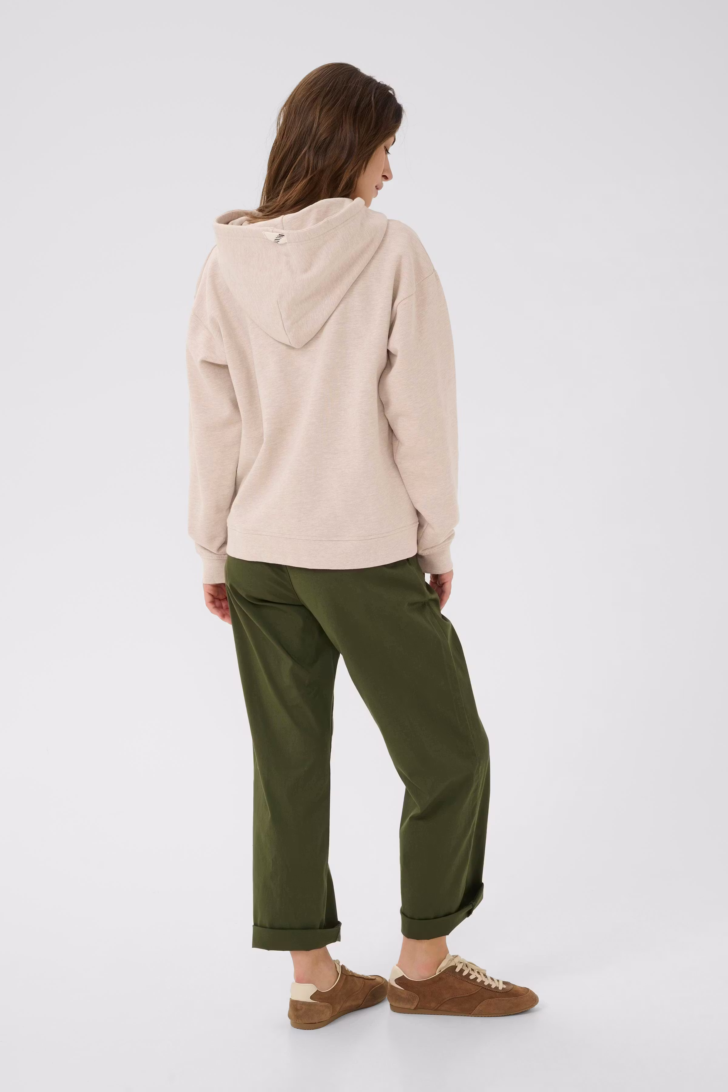 CRMirabella Sweatshirt LOOKBOOK BACK 10614260-100232