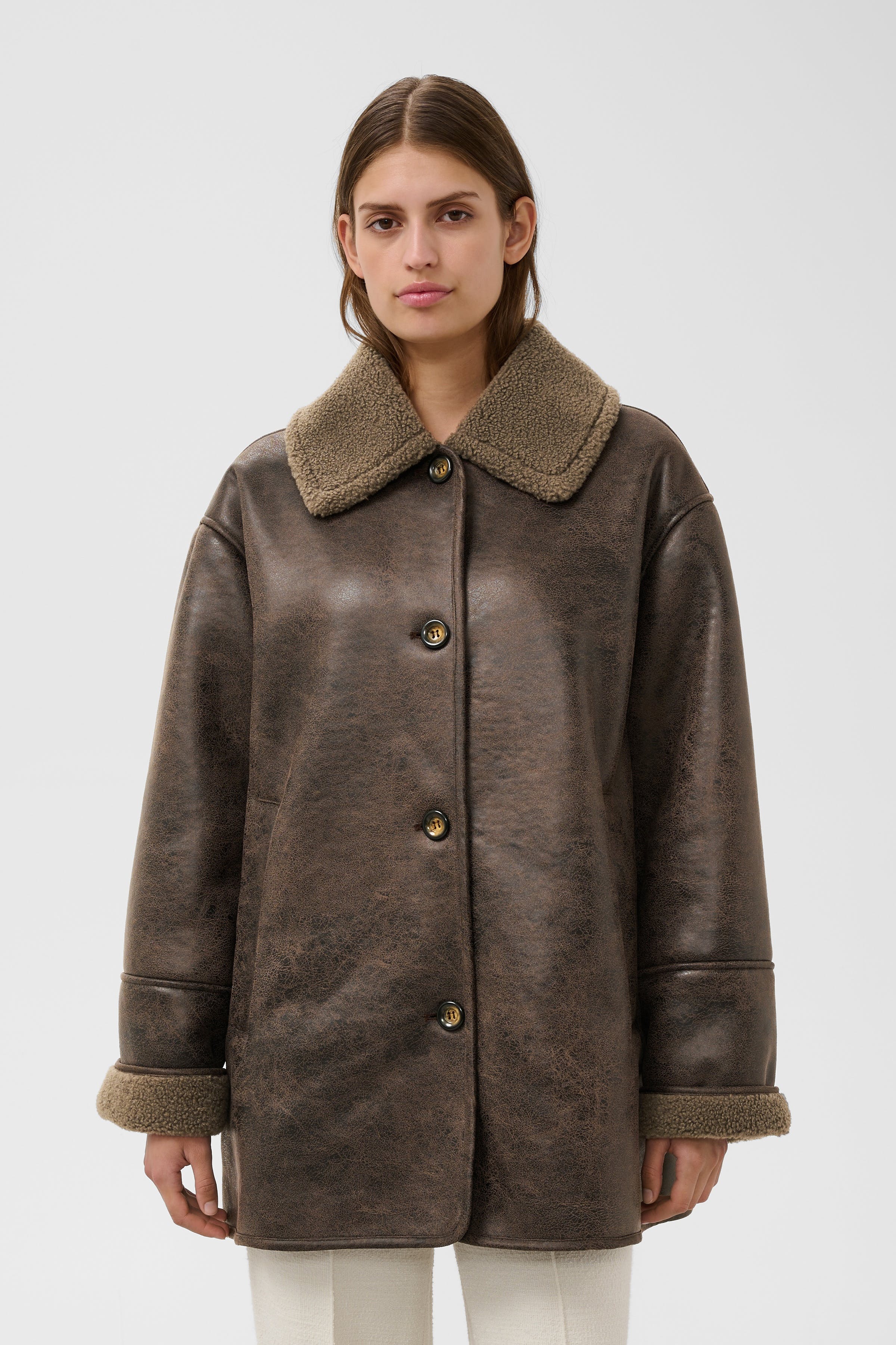 SLCharo Yttertøy LOOKBOOK FRONT 30409255-190812
