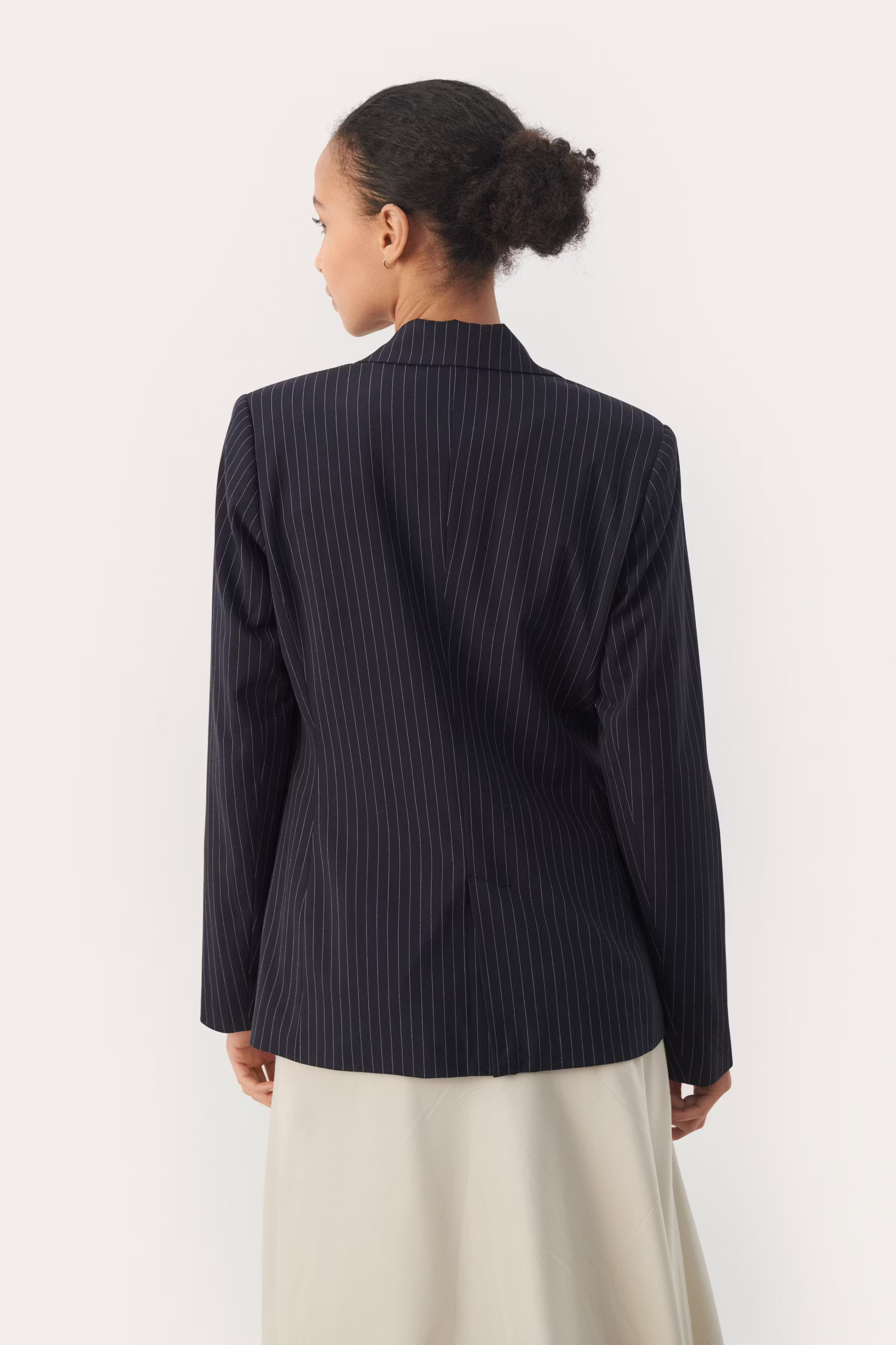 TaylorsPW Blazer LOOKBOOK BACK 30308265-303291