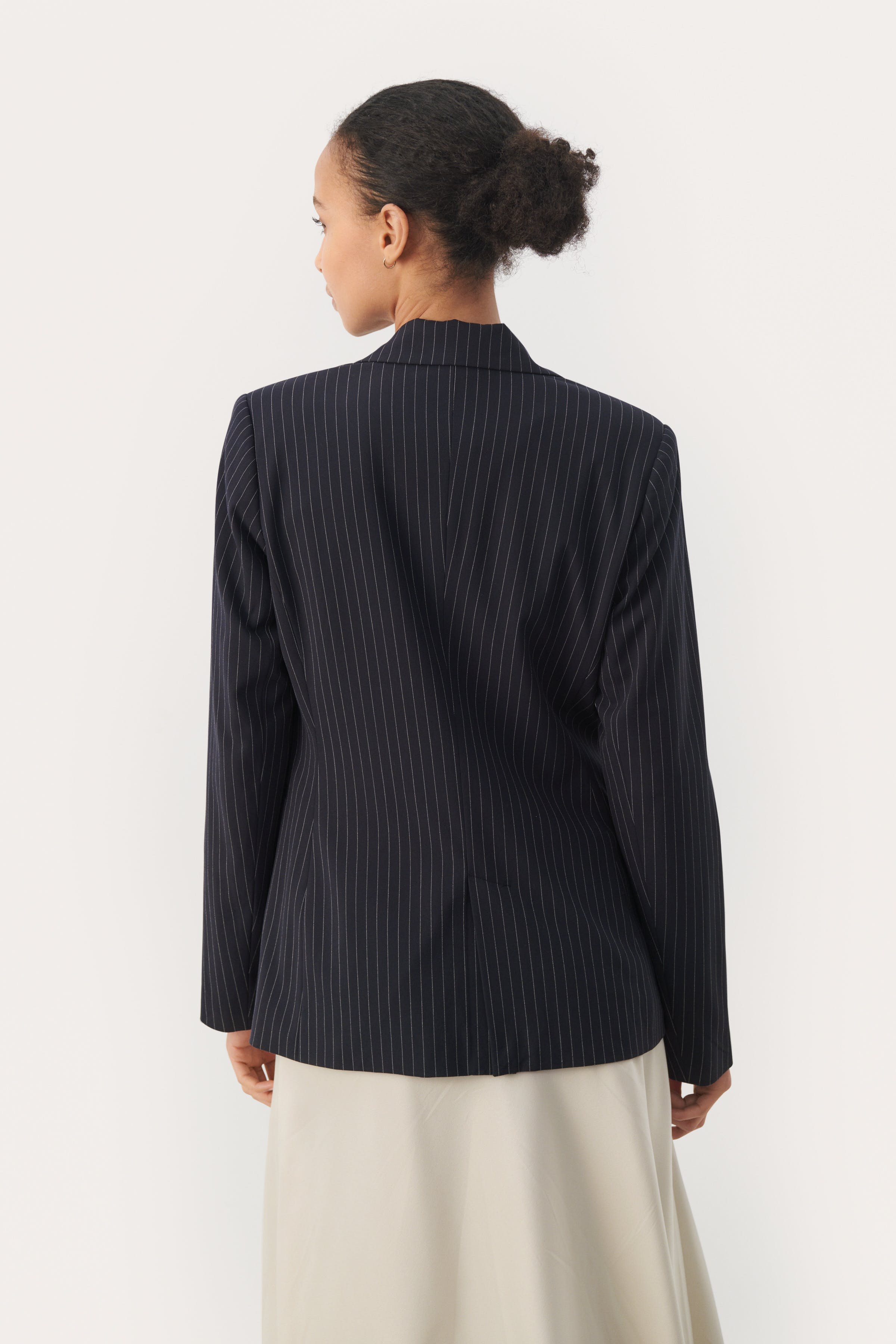 TaylorsPW Blazer LOOKBOOK BACK 30308265-303291