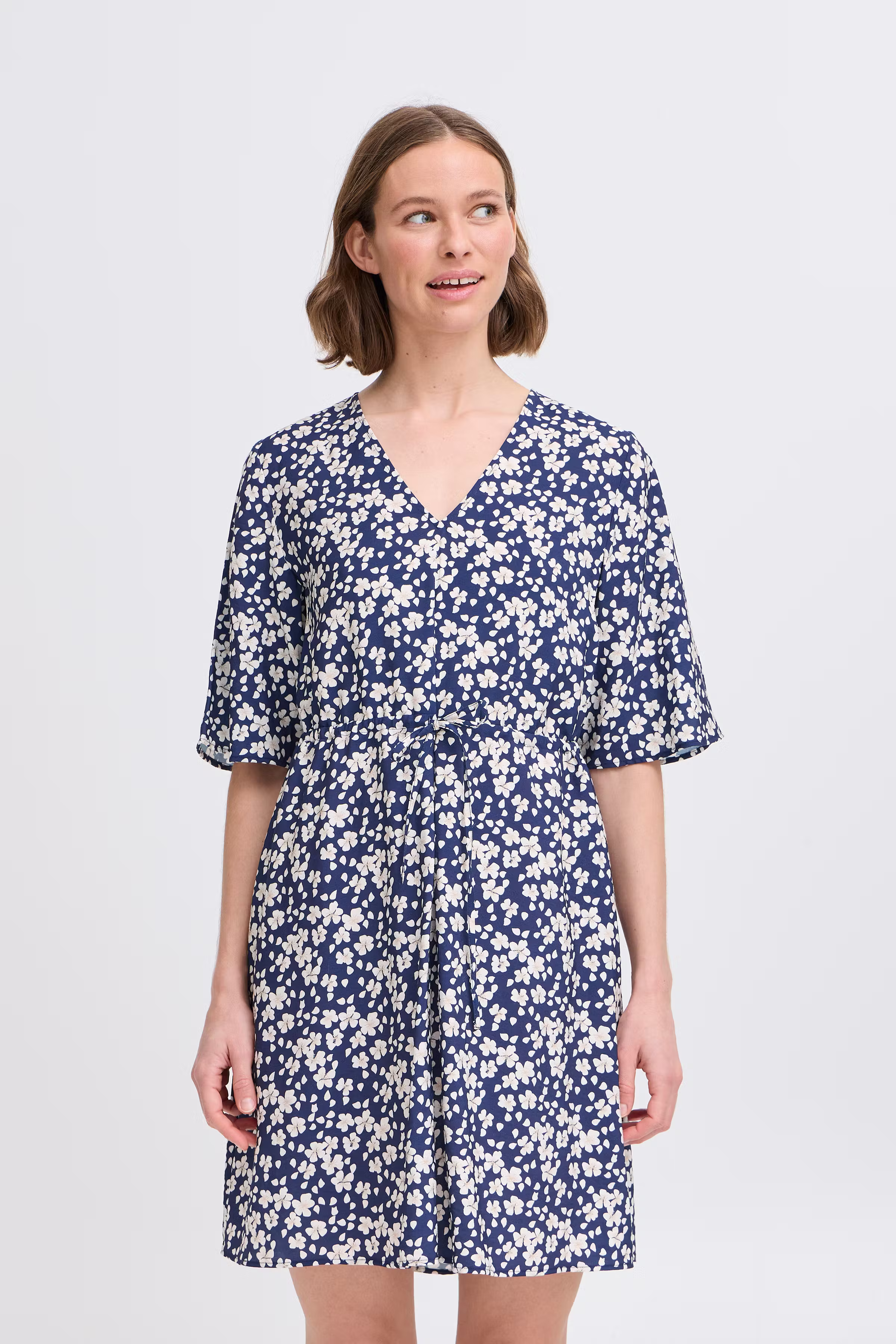 BYIBINE Klänning LOOKBOOK FRONT 20816776-204741