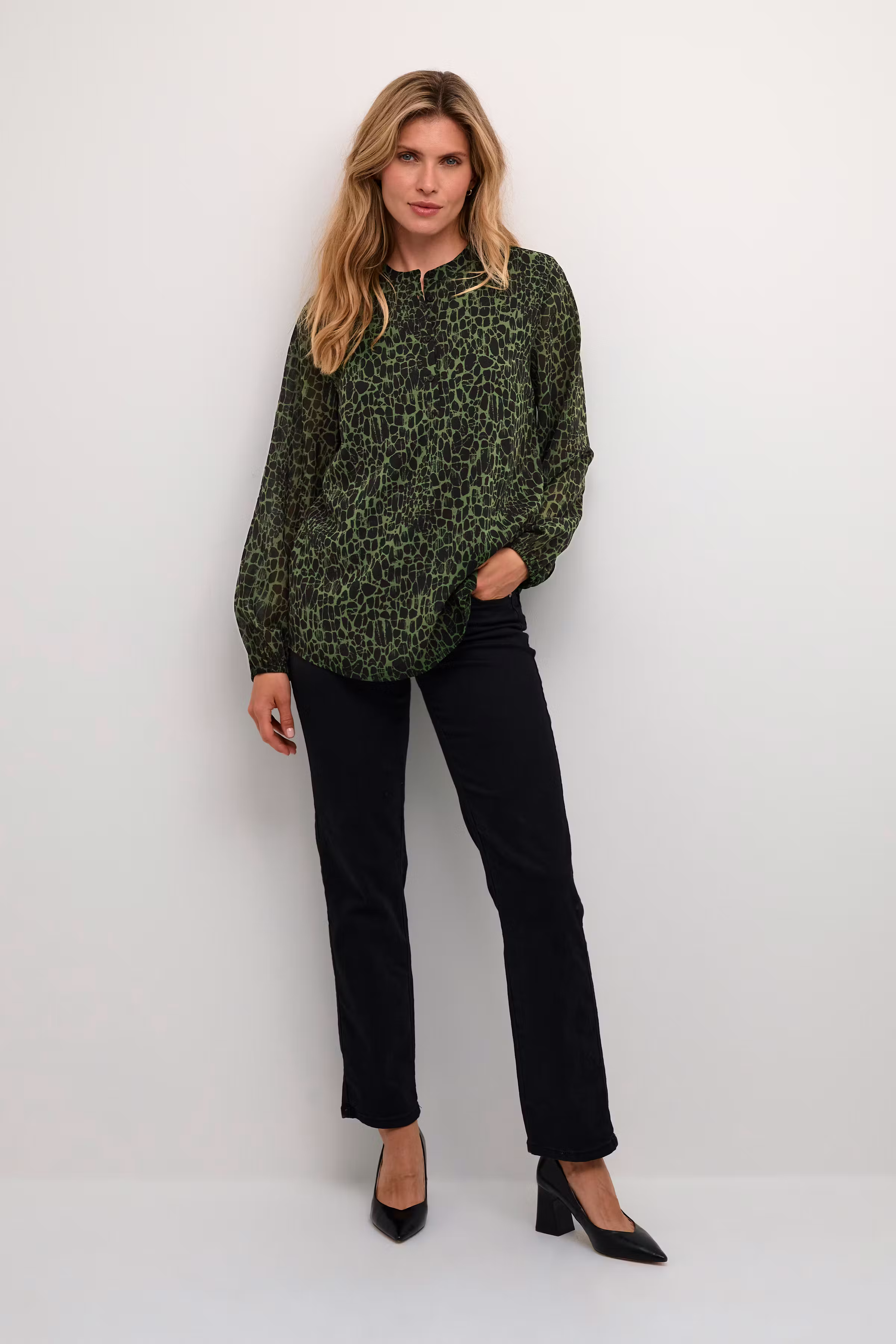 BPjantine Blus LOOKBOOK FRONT 10590539-105089B