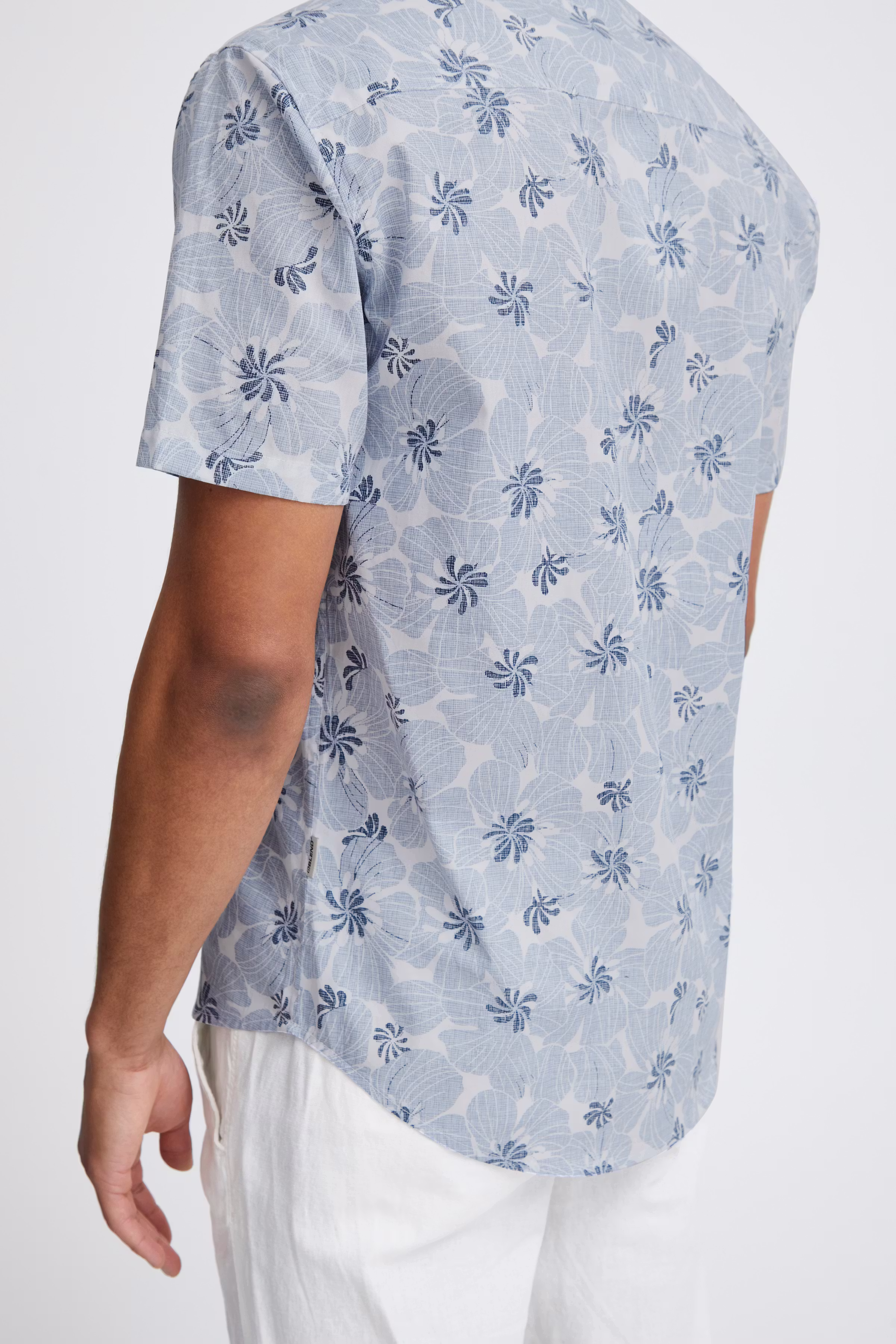 Kurzarmhemd LOOKBOOK DETAIL 20717064-194024