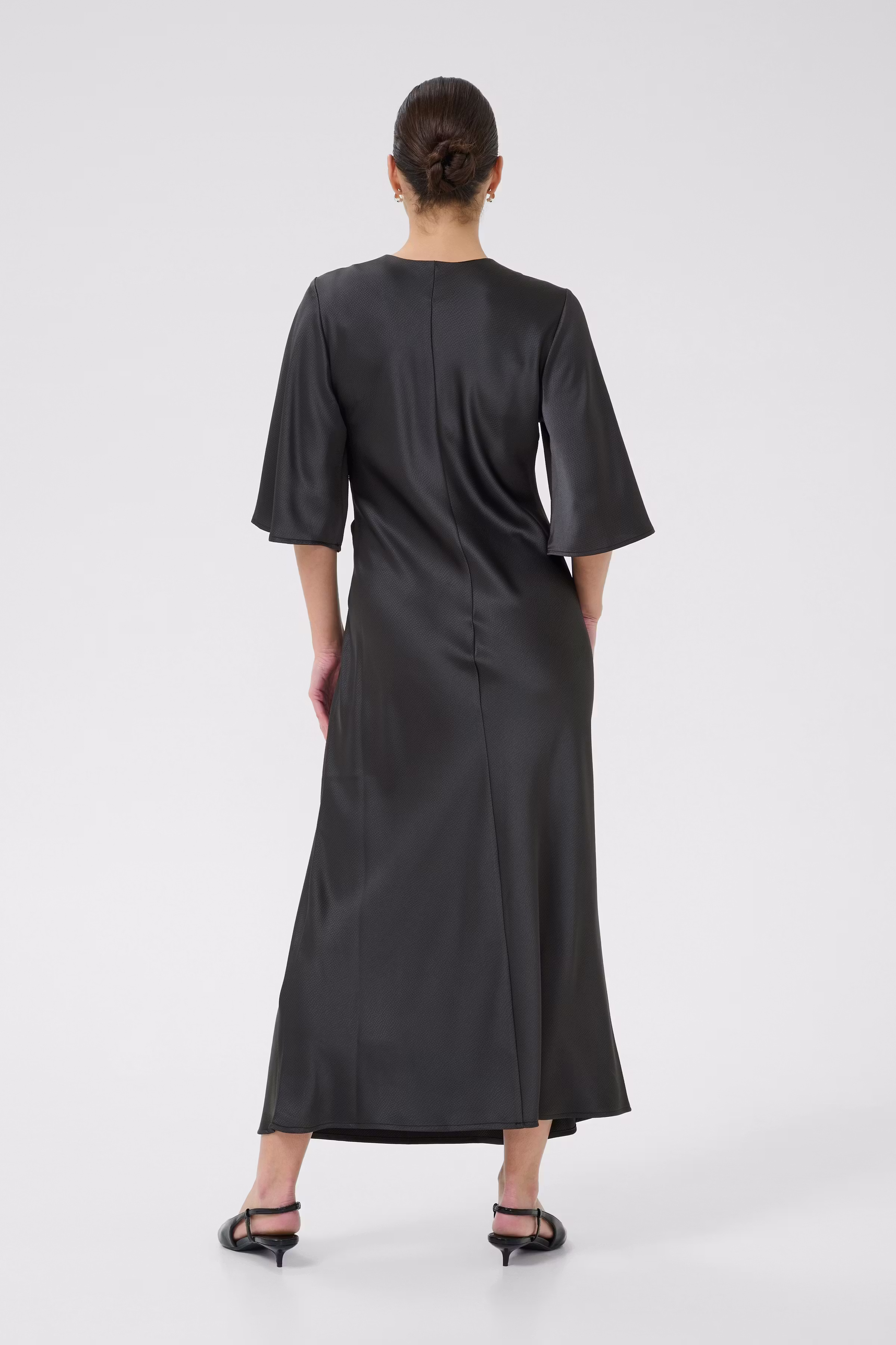 KApristine Kjole LOOKBOOK BACK 10510674-190205