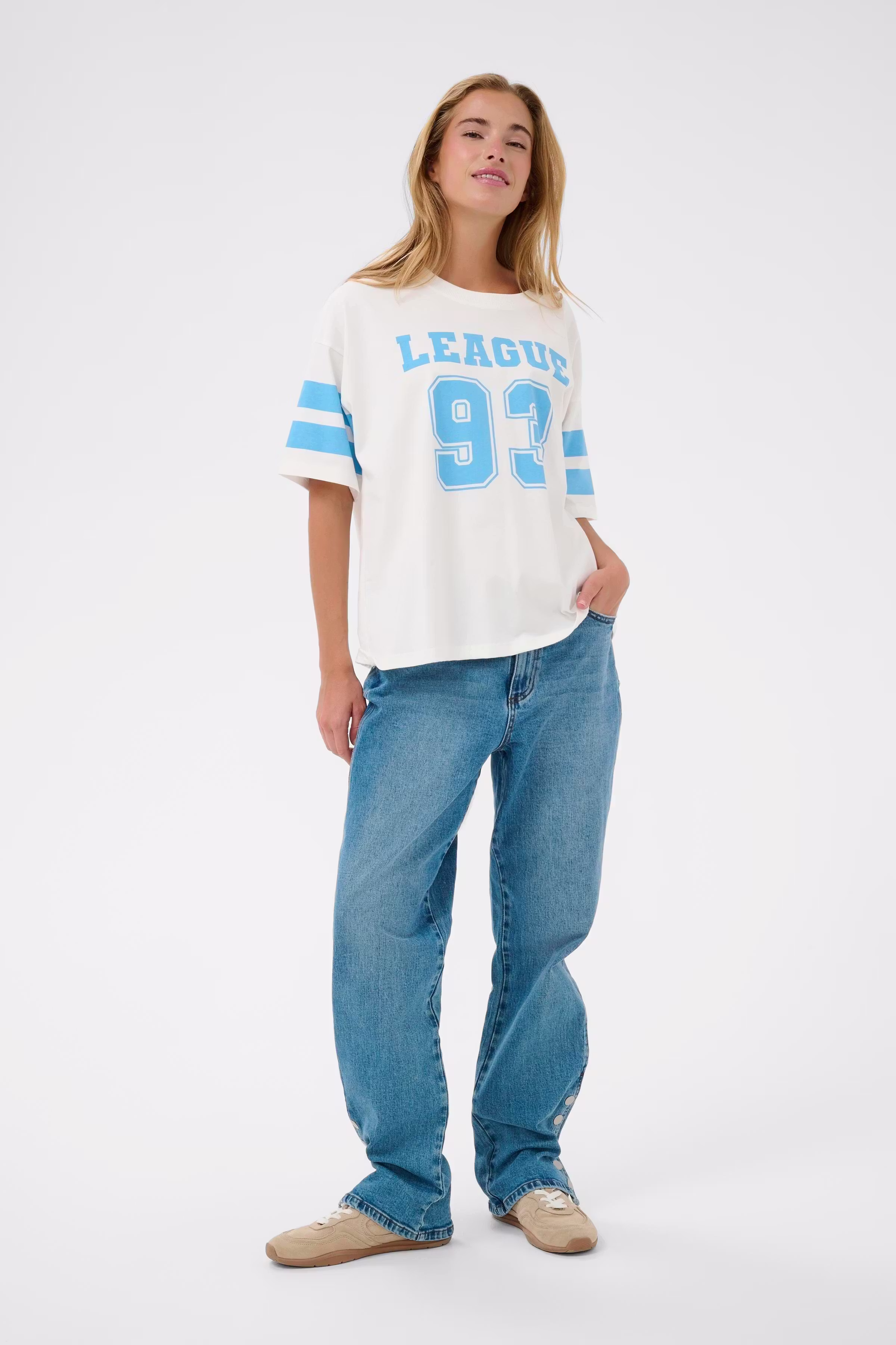 KAhally T-shirt LOOKBOOK FRONT 10511173-110602