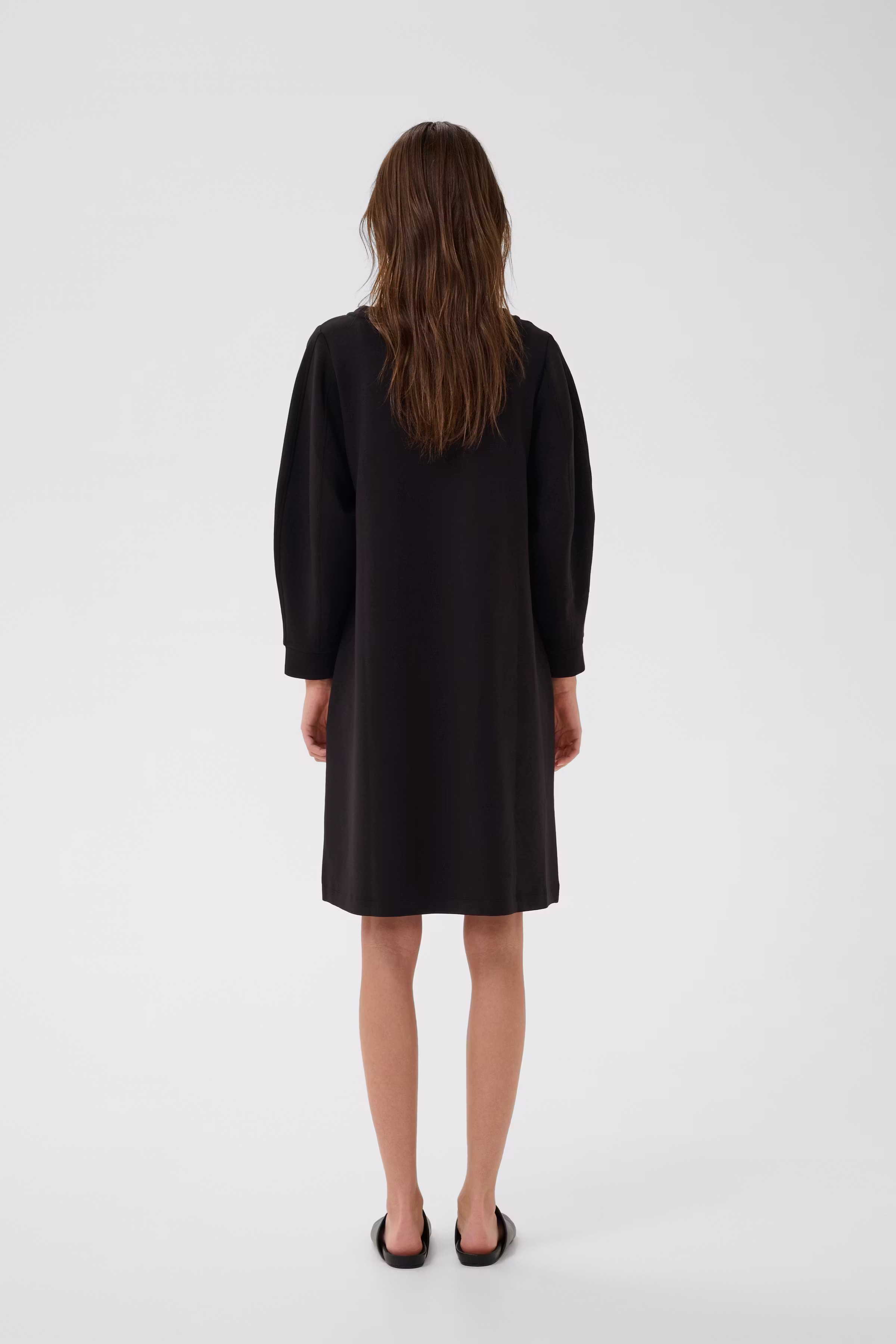 SIMIIW Vincent Kjole LOOKBOOK BACK 30112434-194008