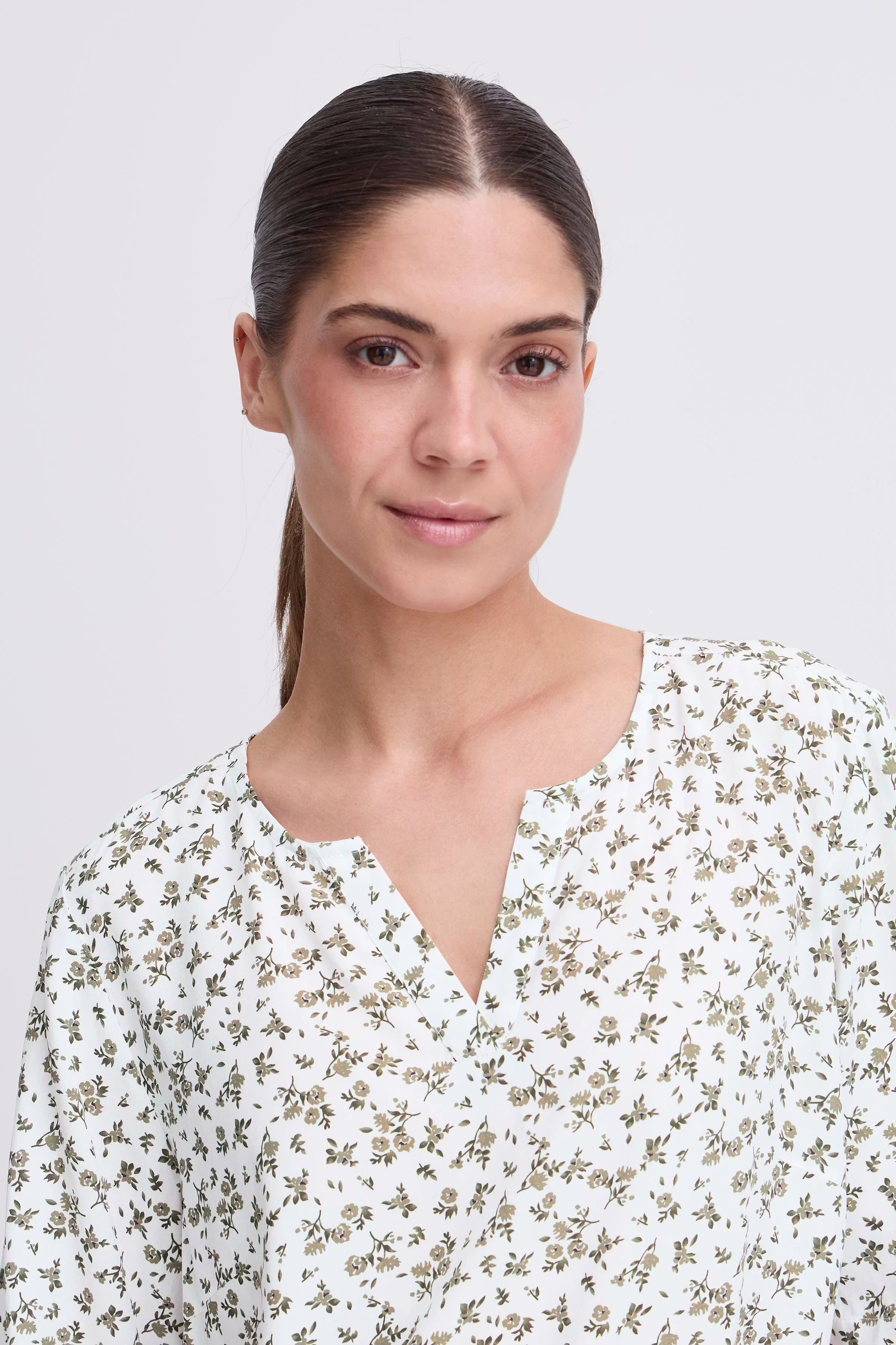 PZNELLY Bluse LOOKBOOK DETAIL 50208981-205311