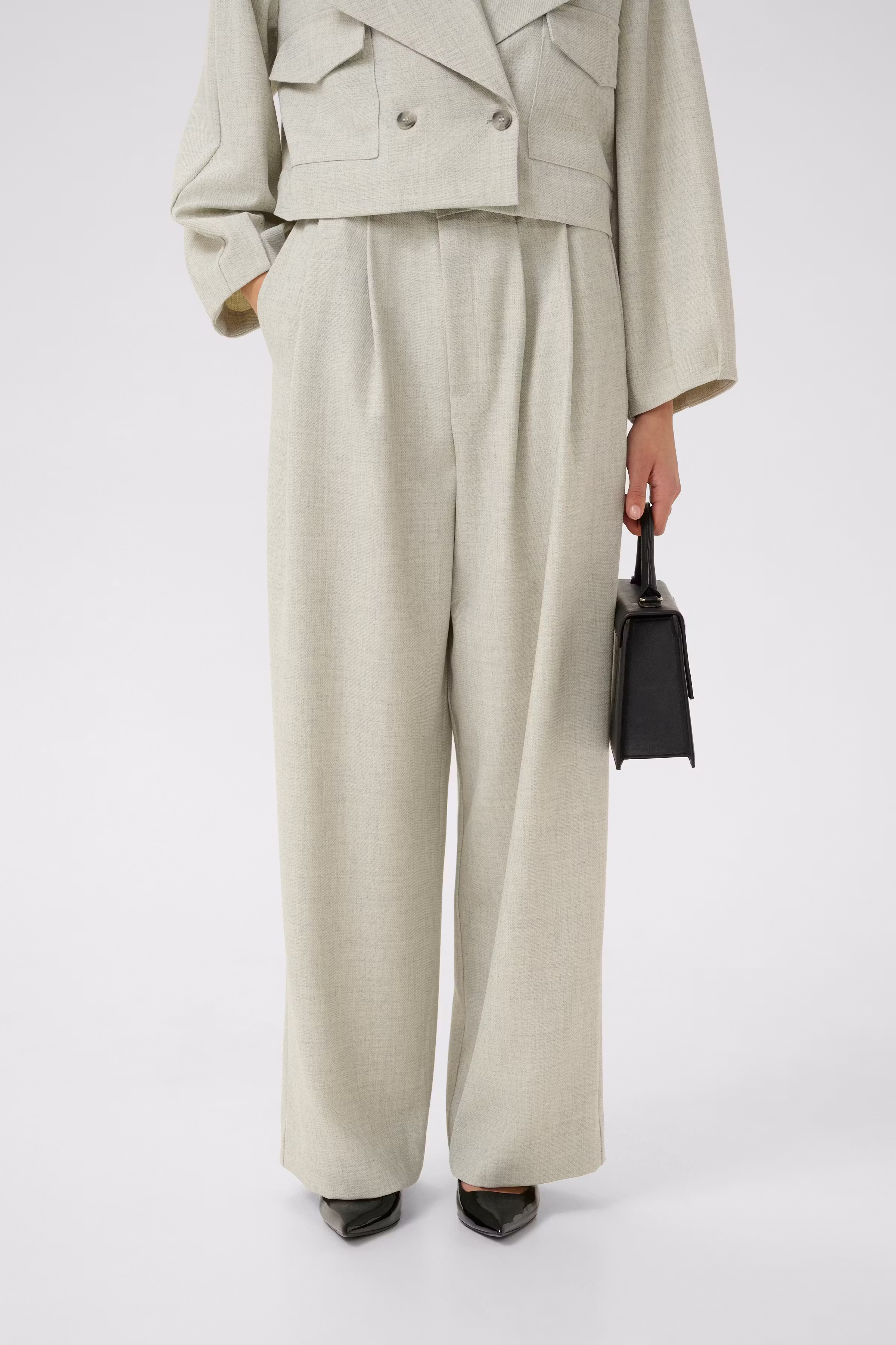 GZwiana Broek LOOKBOOK FRONT 10910634-107195