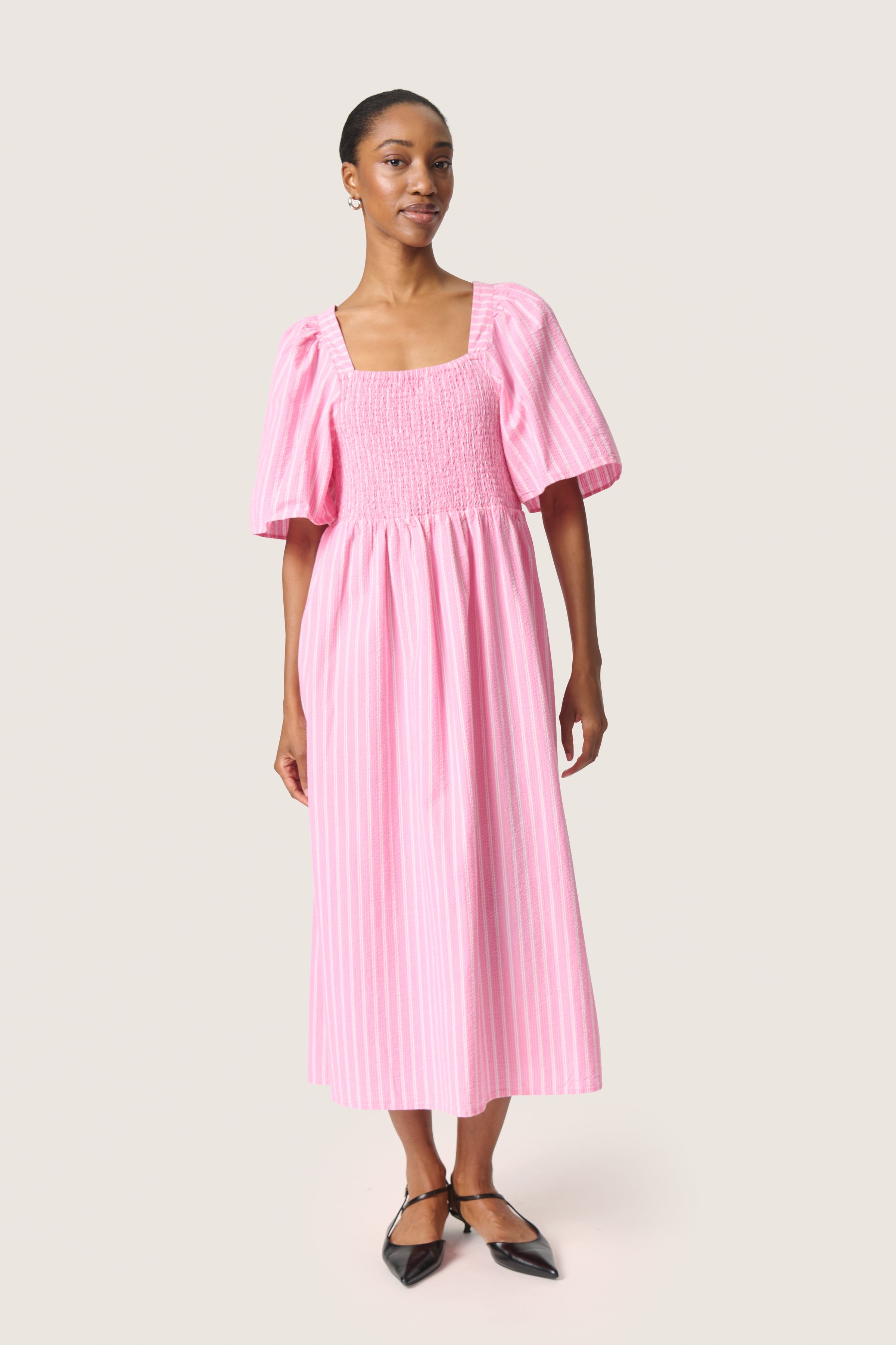 SLAnvitte Jurk LOOKBOOK FRONT 30408471-304062