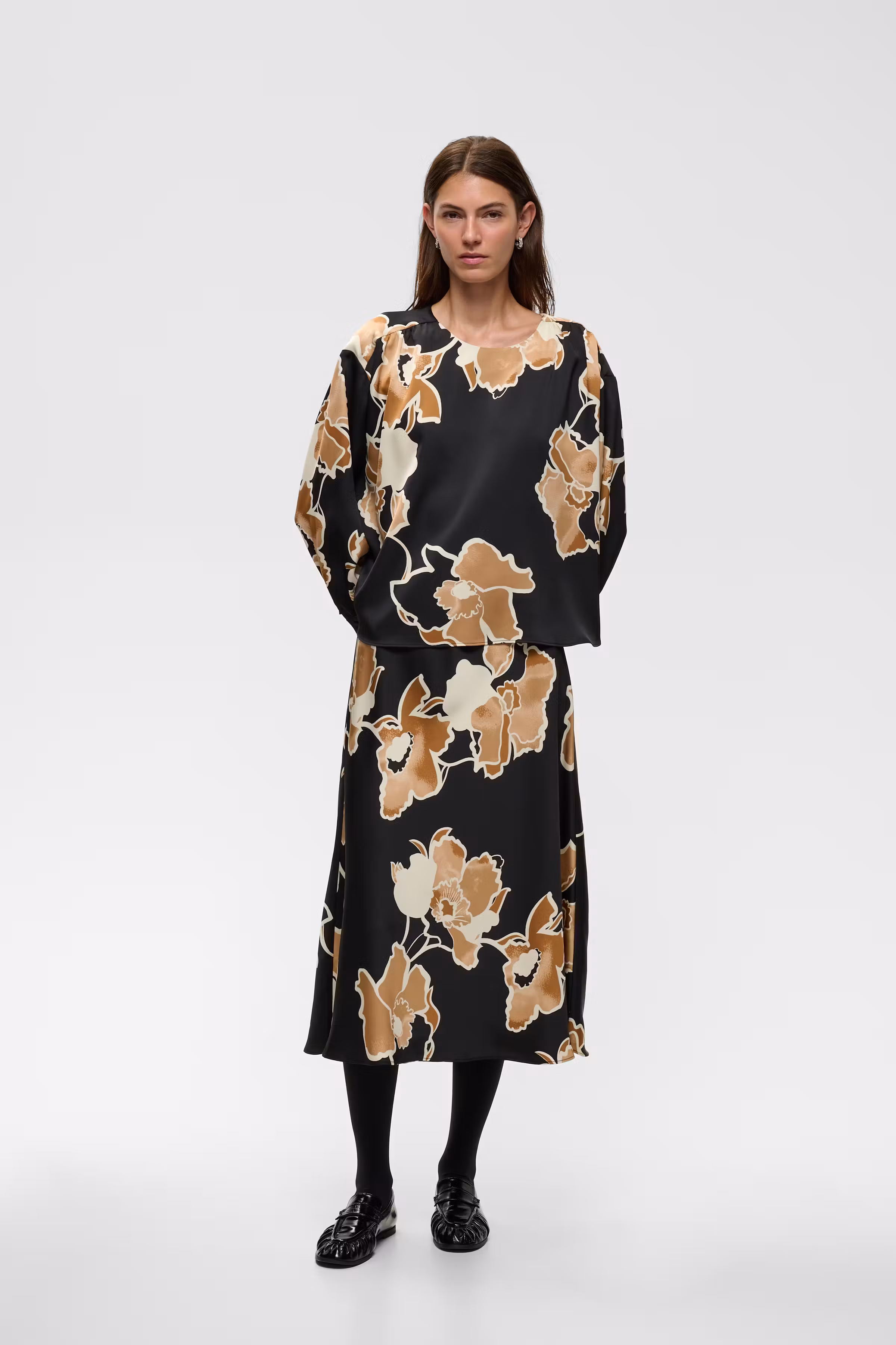 OLIVEIW Bluse LOOKBOOK FRONT 30113015-900013141