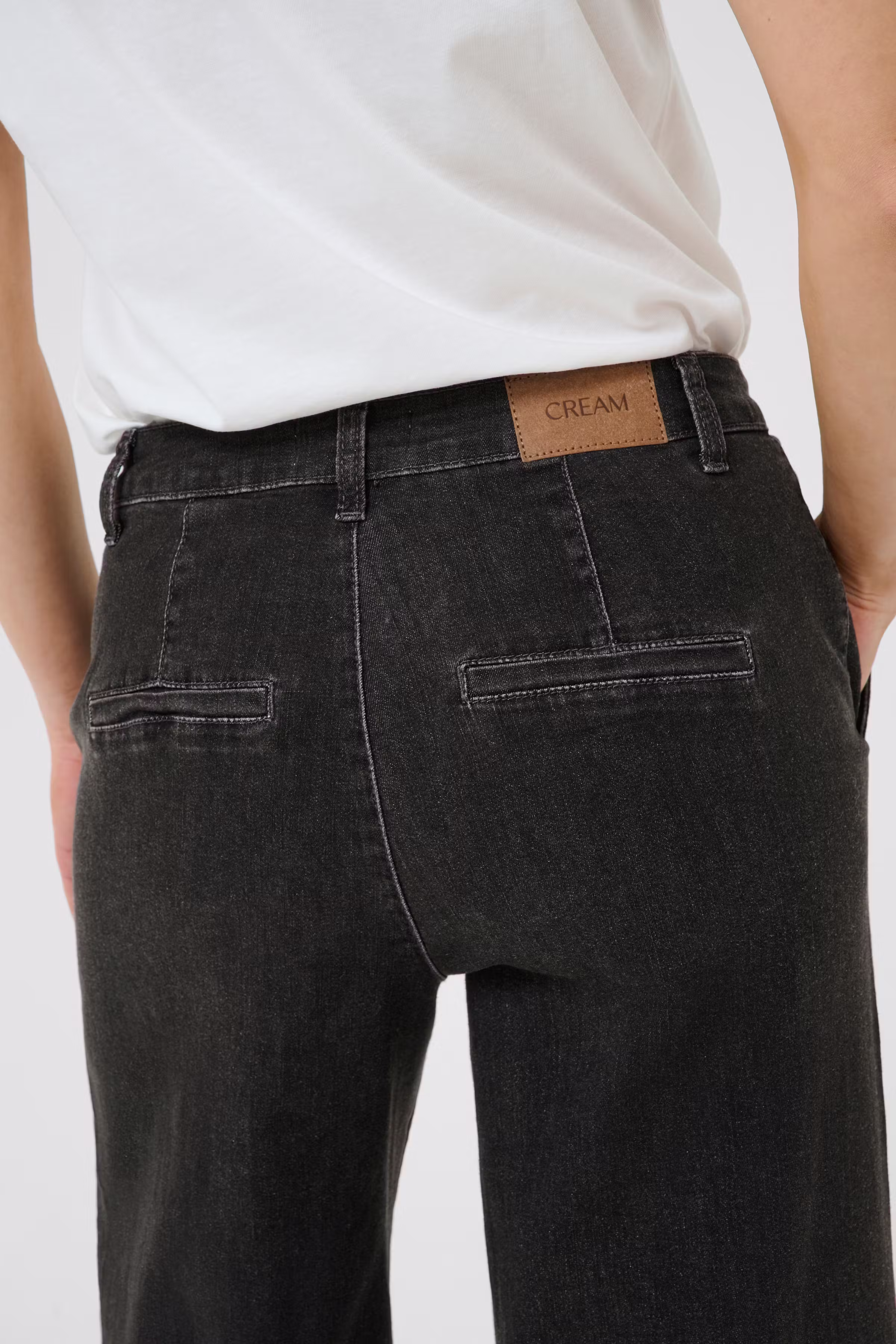 CRVisti Jeans LOOKBOOK DETAIL 10612286-107963