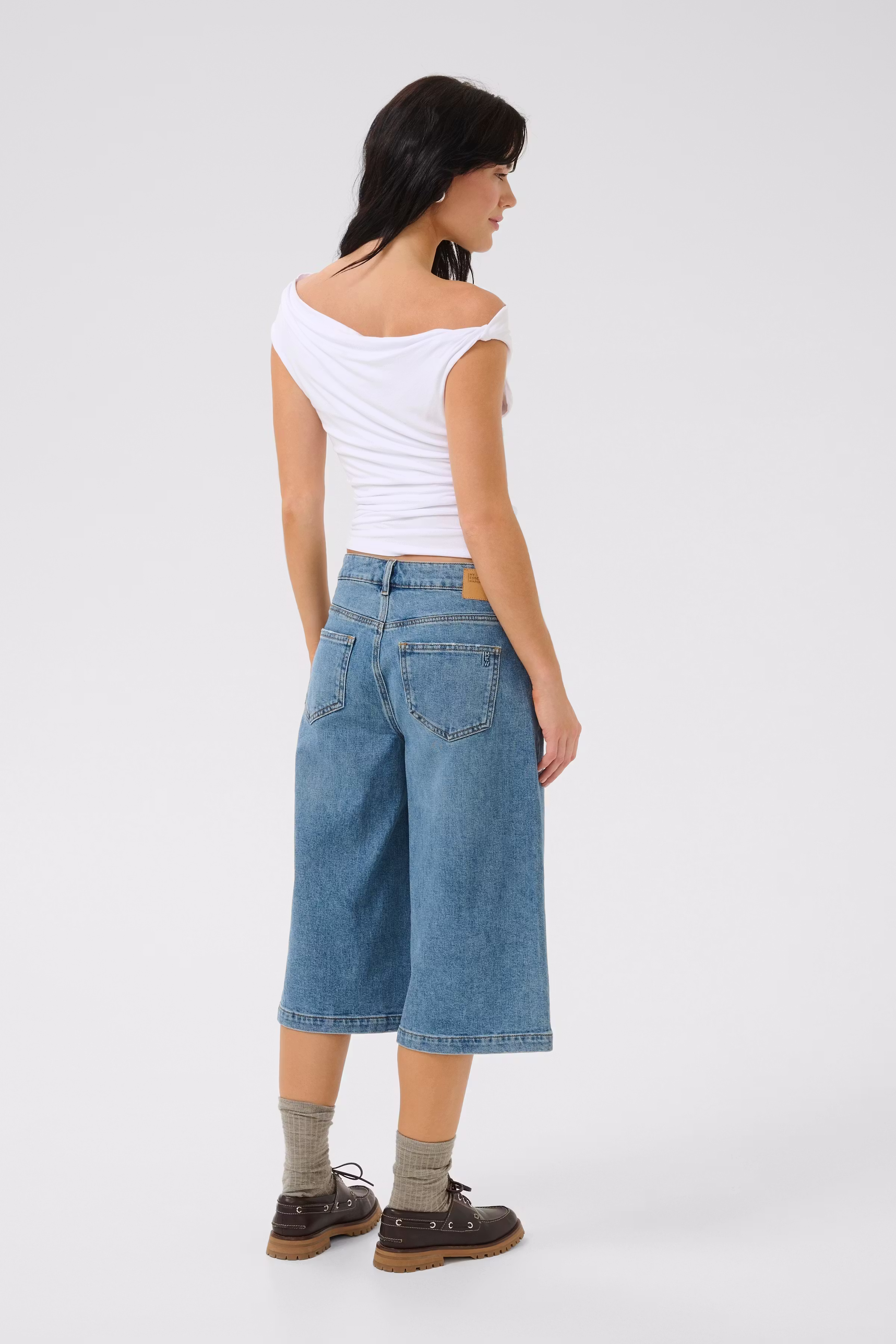 VistaMW Top LOOKBOOK BACK 10705119-110601