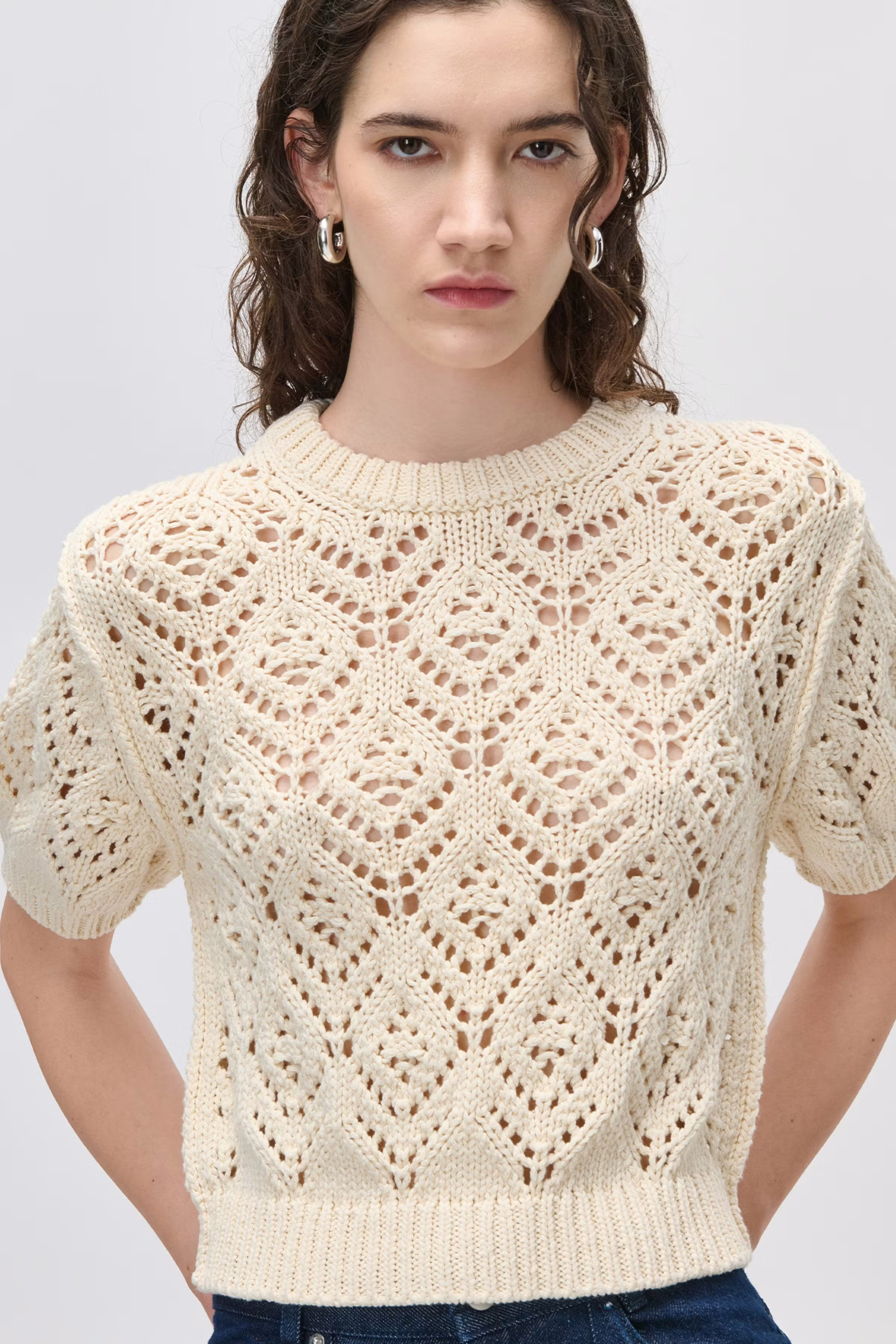 FELIZ Top LOOKBOOK FRONT 30600607-WH022