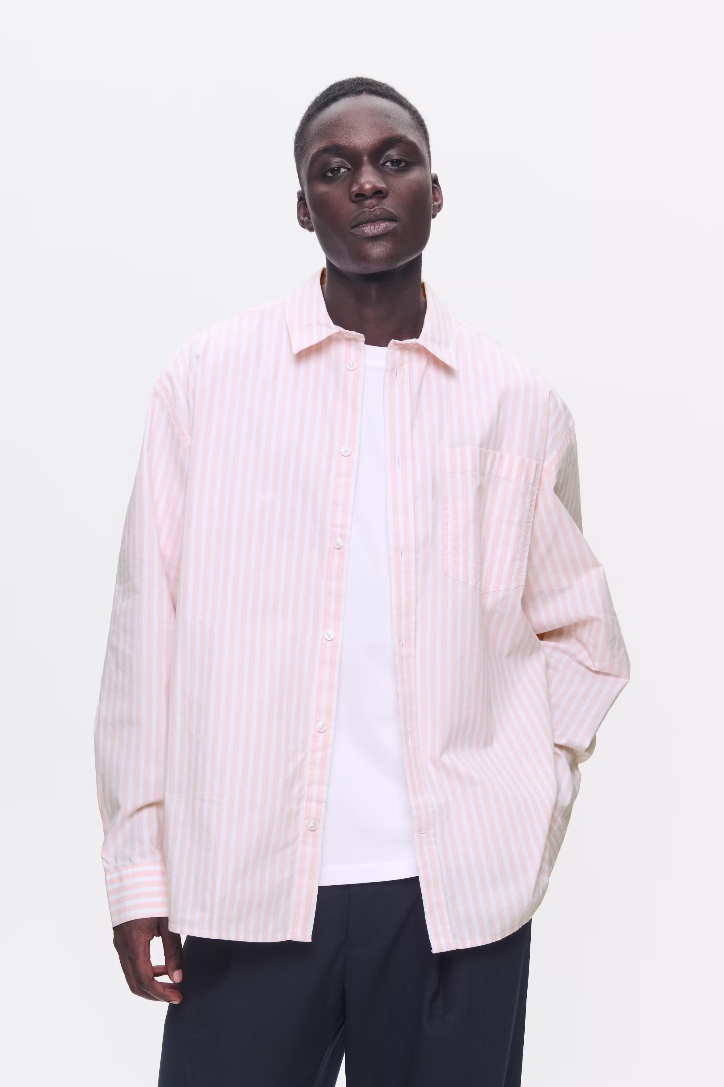 WWDay Shirt LOOKBOOK FRONT 30250100-W5012