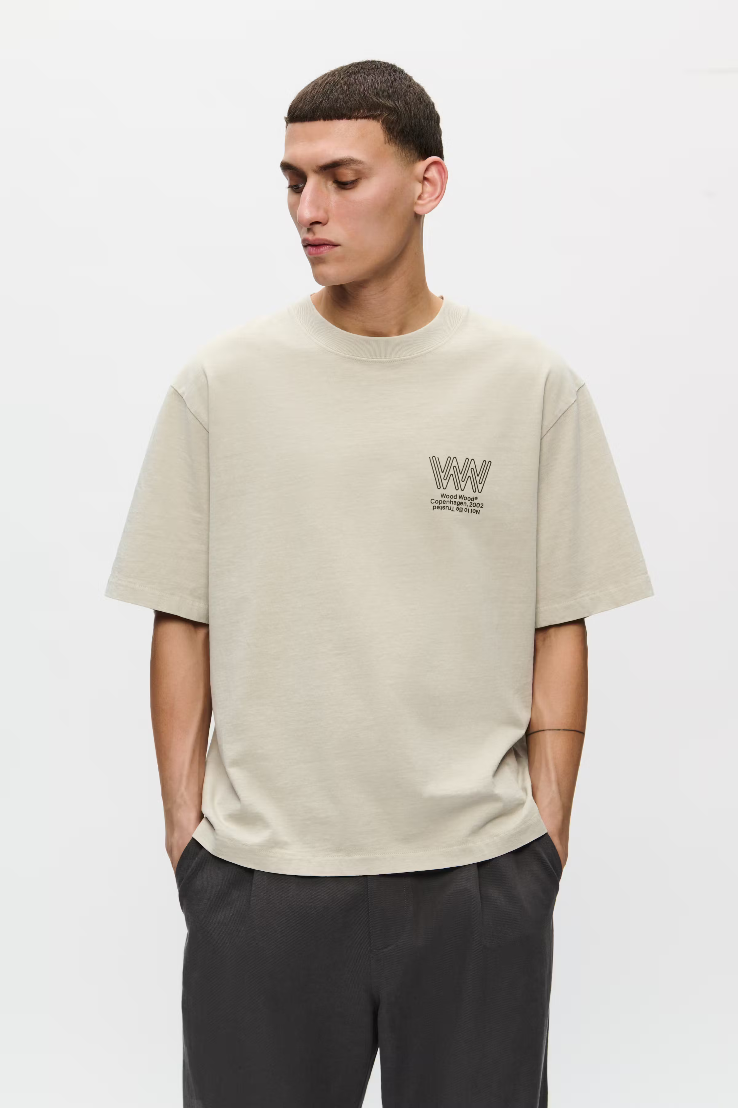 WWGary T-shirt LOOKBOOK FRONT 30251575-144500