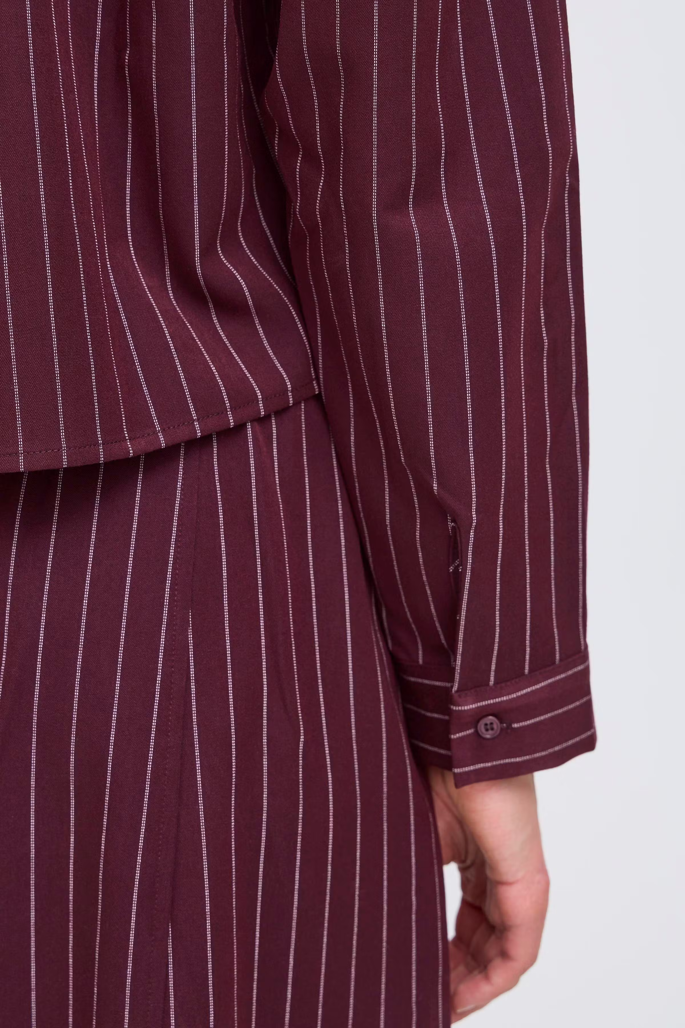 IXTRINE skjorte LOOKBOOK DETAIL 20123489-191627