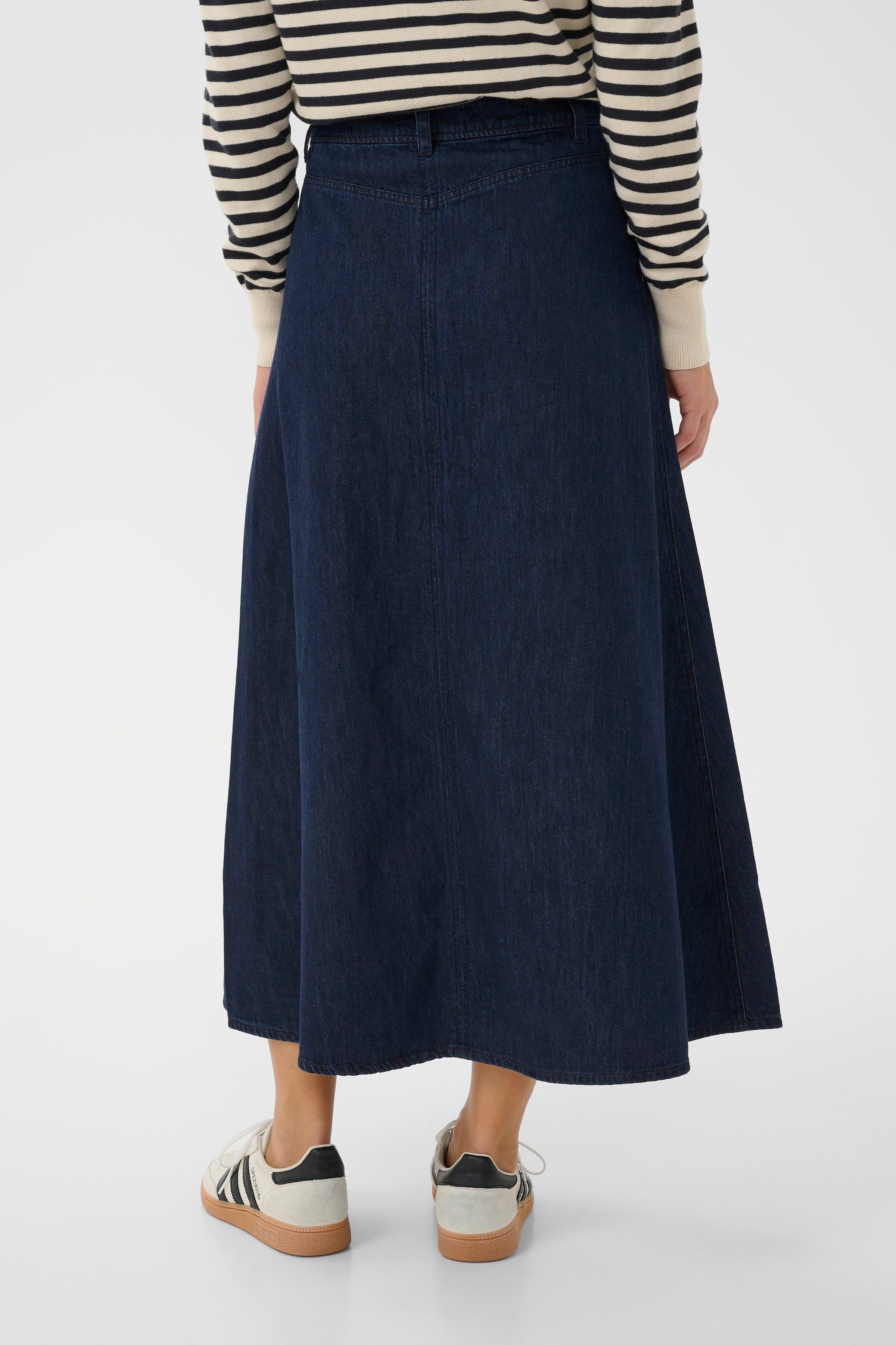 SaramariePW Skirt LOOKBOOK FRONT 30309972-300159