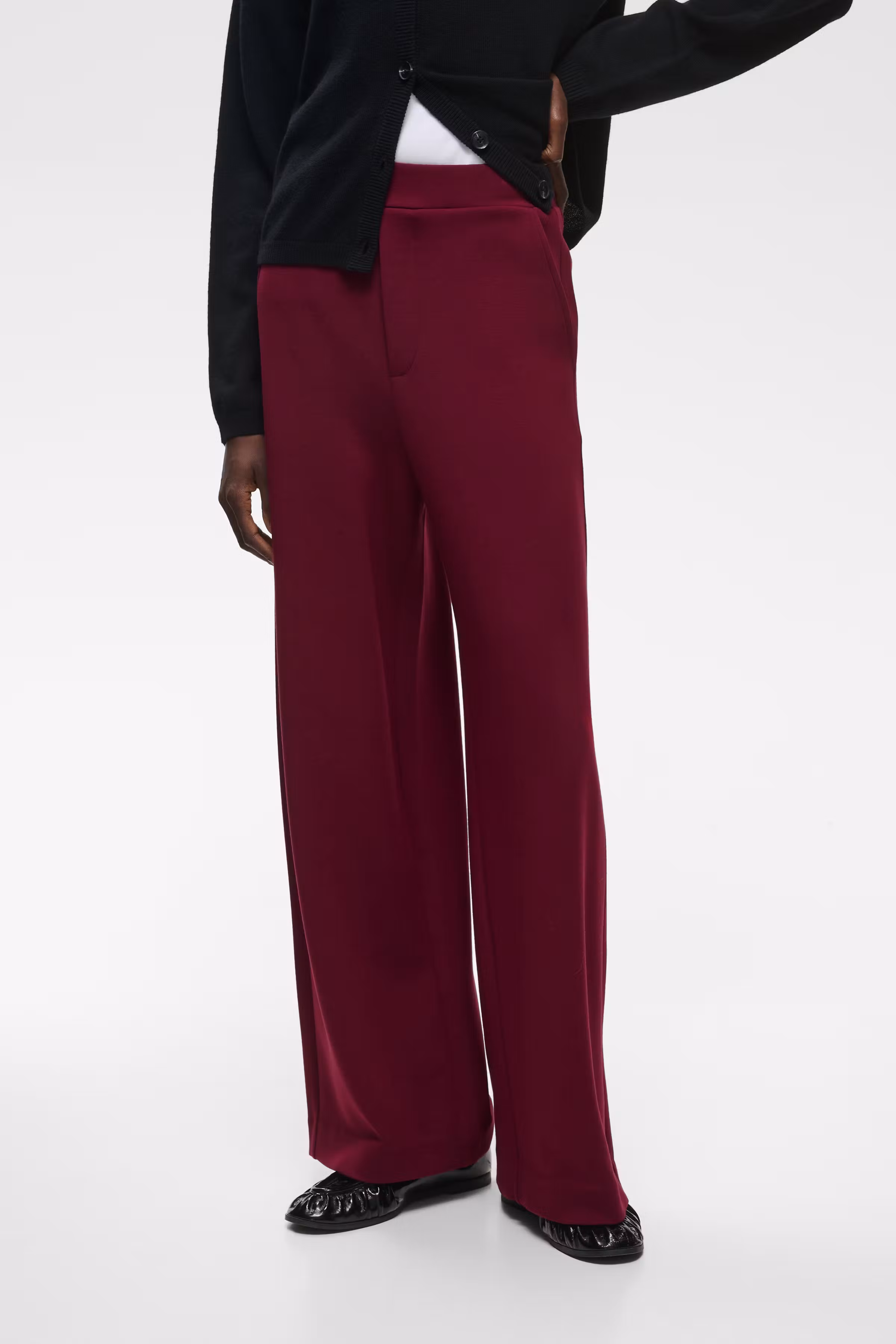 GincetteIW Hose LOOKBOOK FRONT 30109909-191522