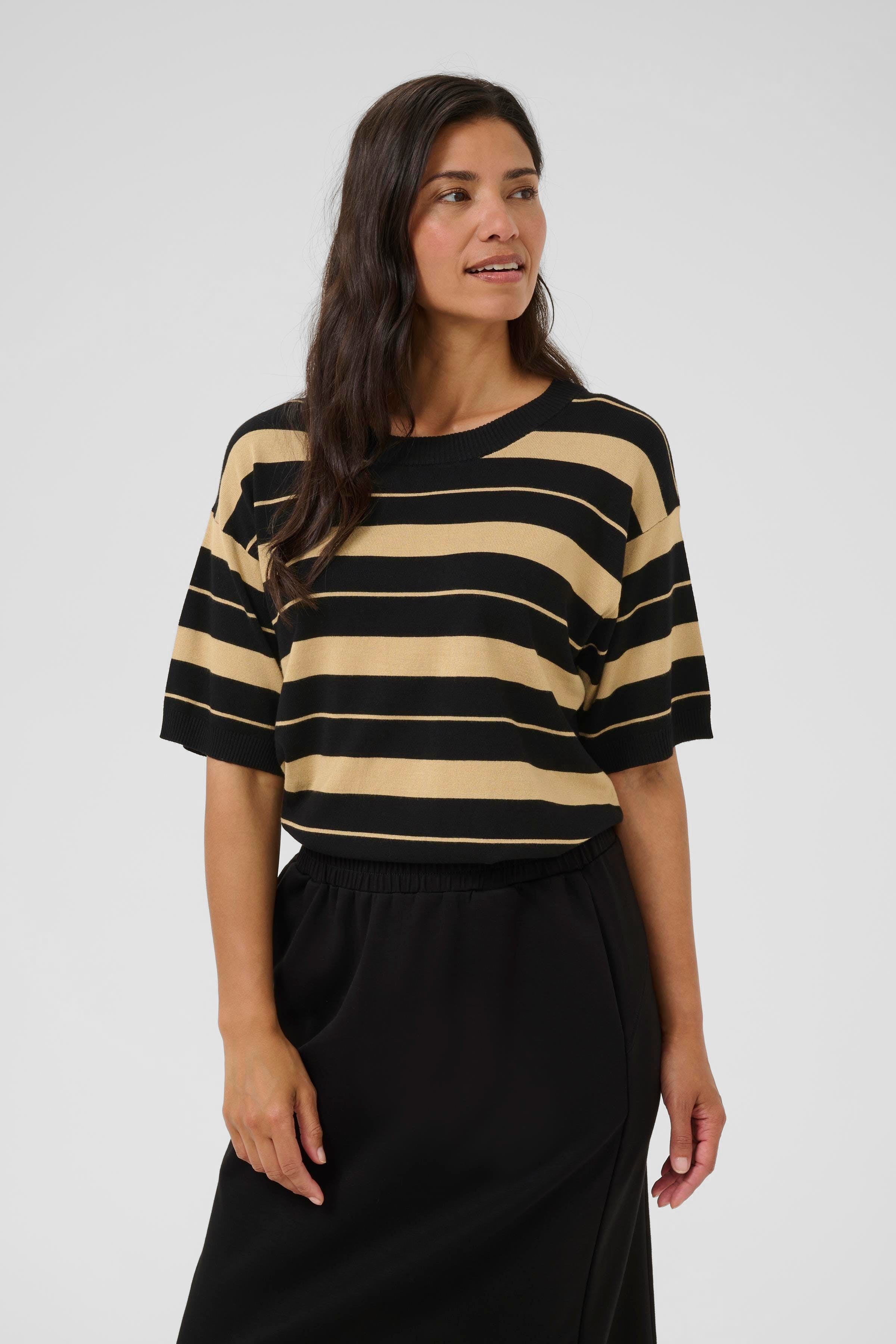 BPilona Pullover LOOKBOOK FRONT 40200001-108338