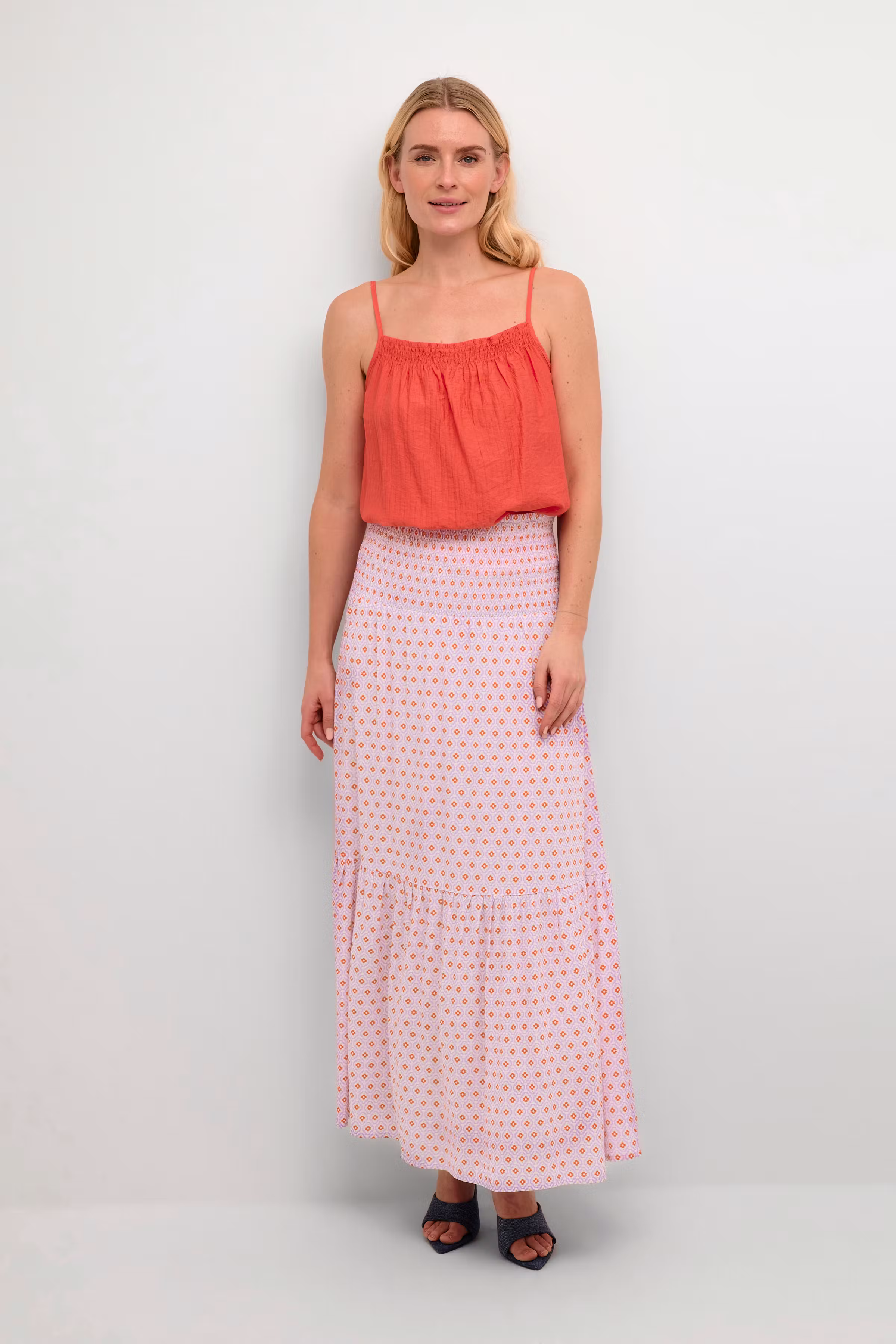 CRTiah Nederdel LOOKBOOK FRONT 10612774-105831