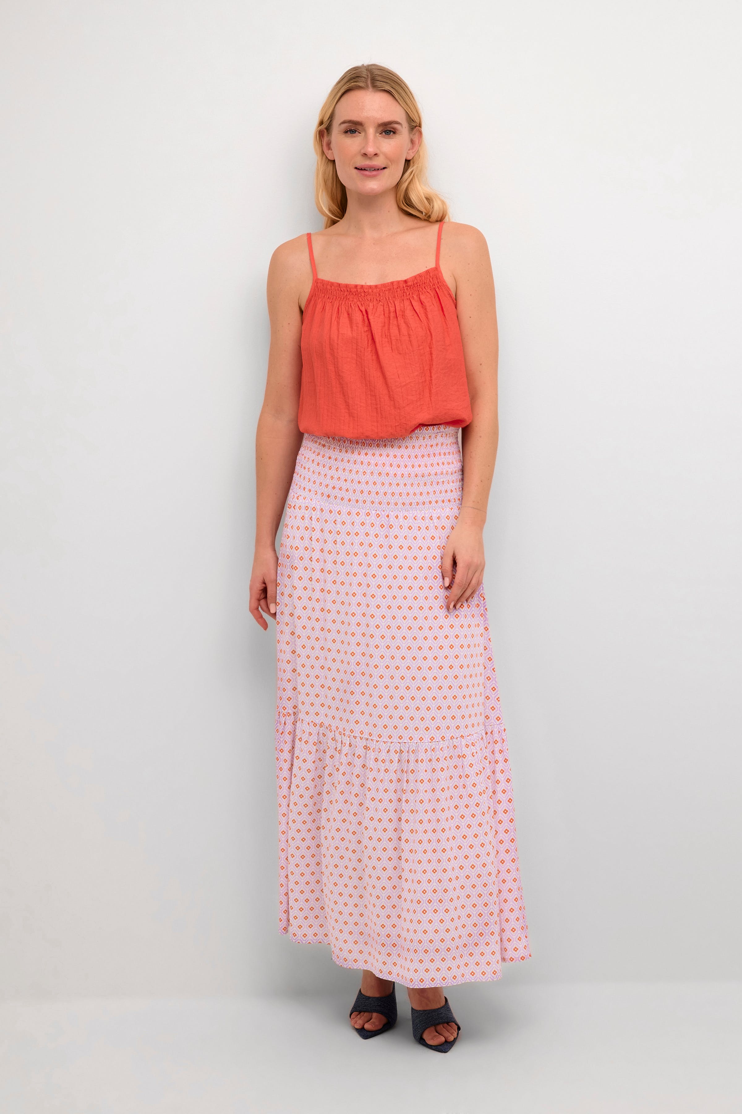 CRTiah Jupe LOOKBOOK FRONT 10612774-105831