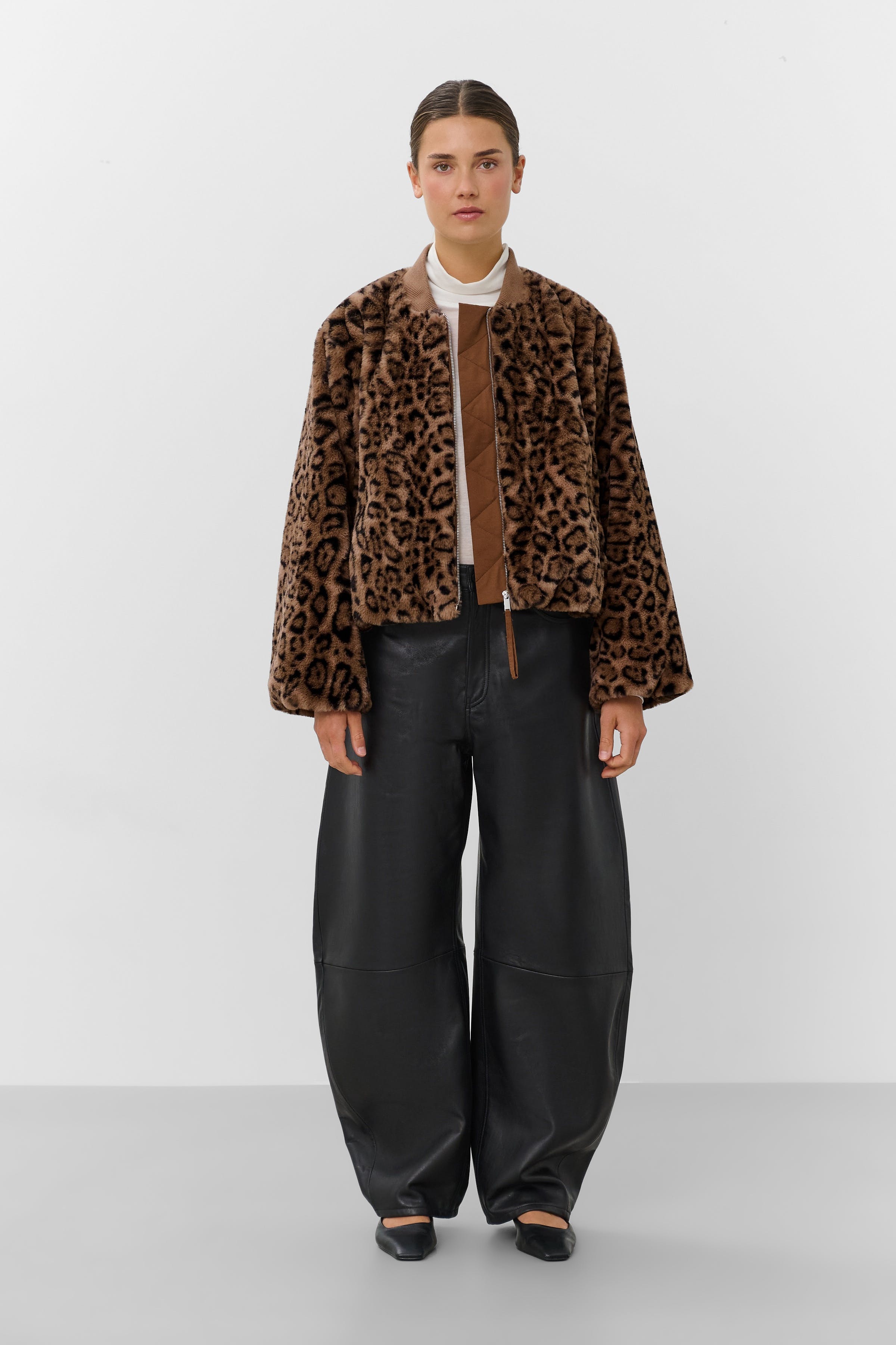SLLeona Oberbekleidung LOOKBOOK FRONT 30409649-305404
