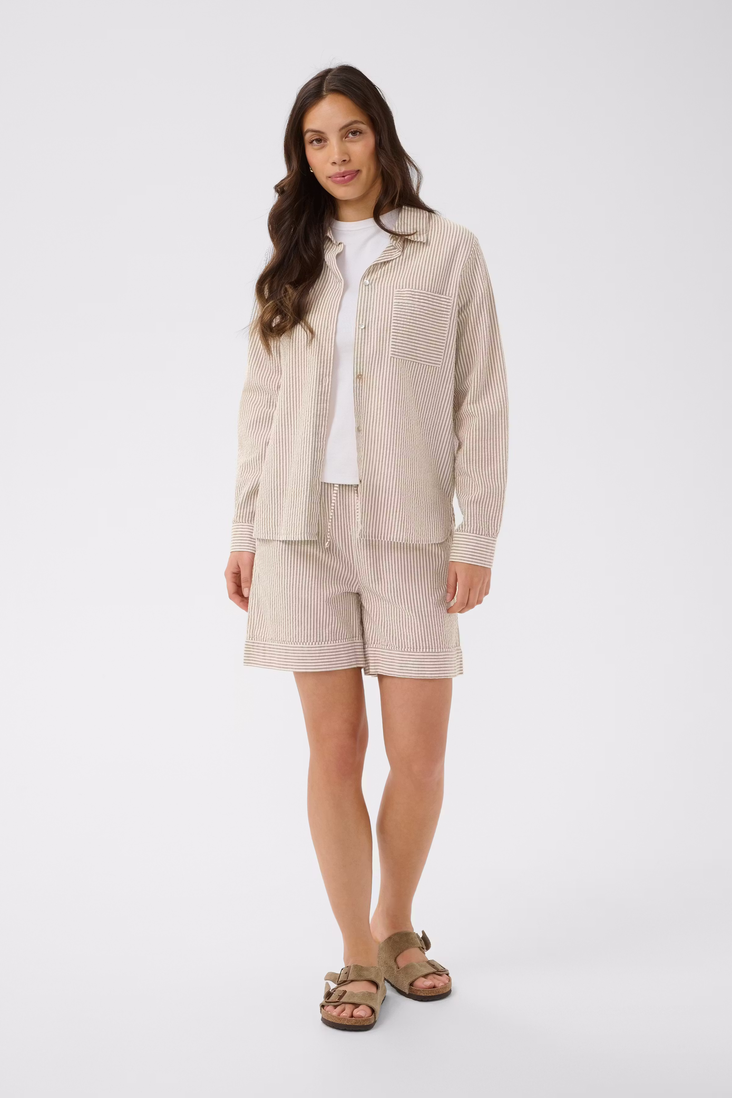 ElimikoSZ Shorts LOOKBOOK FRONT 30515129-304845