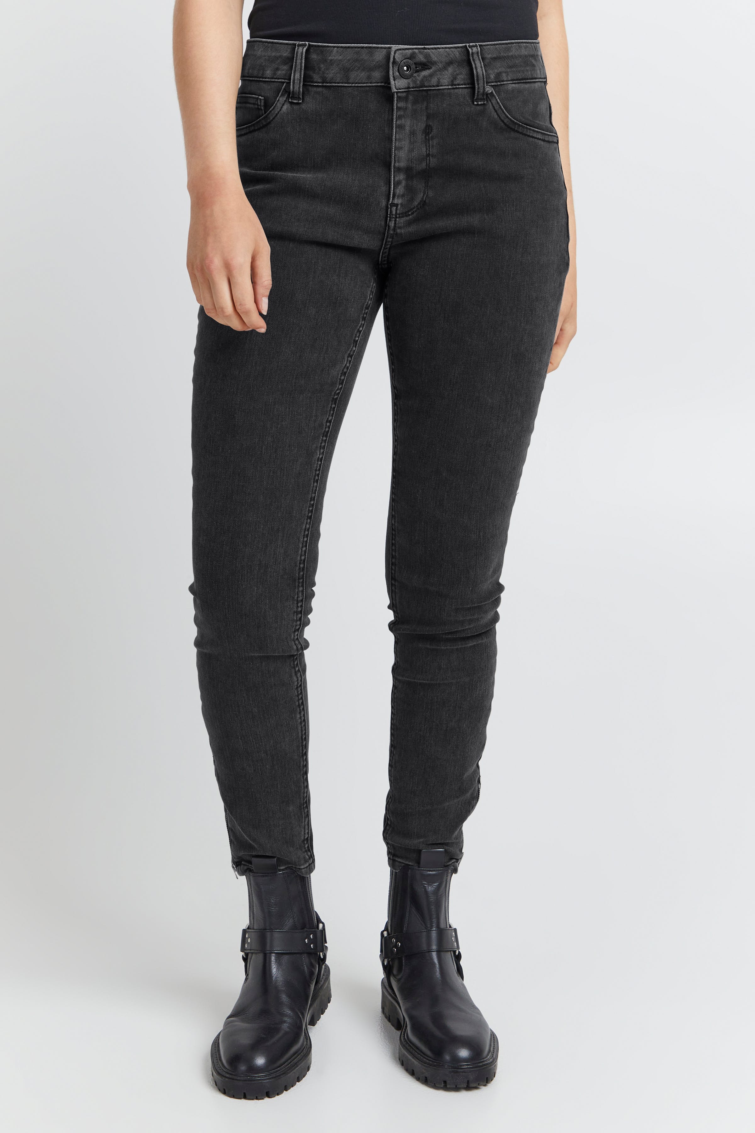 PZEMMA Jeans LOOKBOOK FRONT 50206789-200004