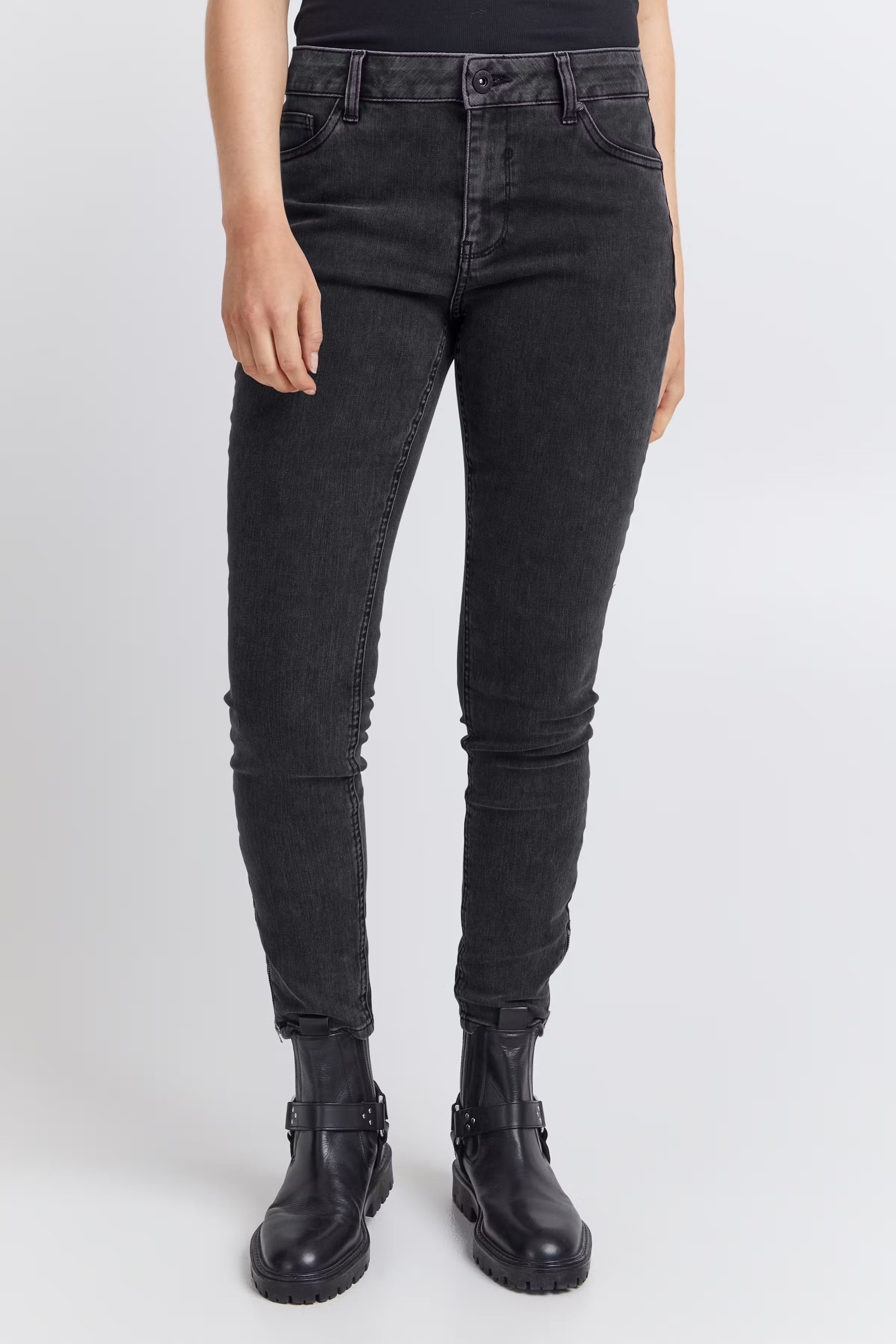 PZEMMA Jeans LOOKBOOK FRONT 50206789-200004