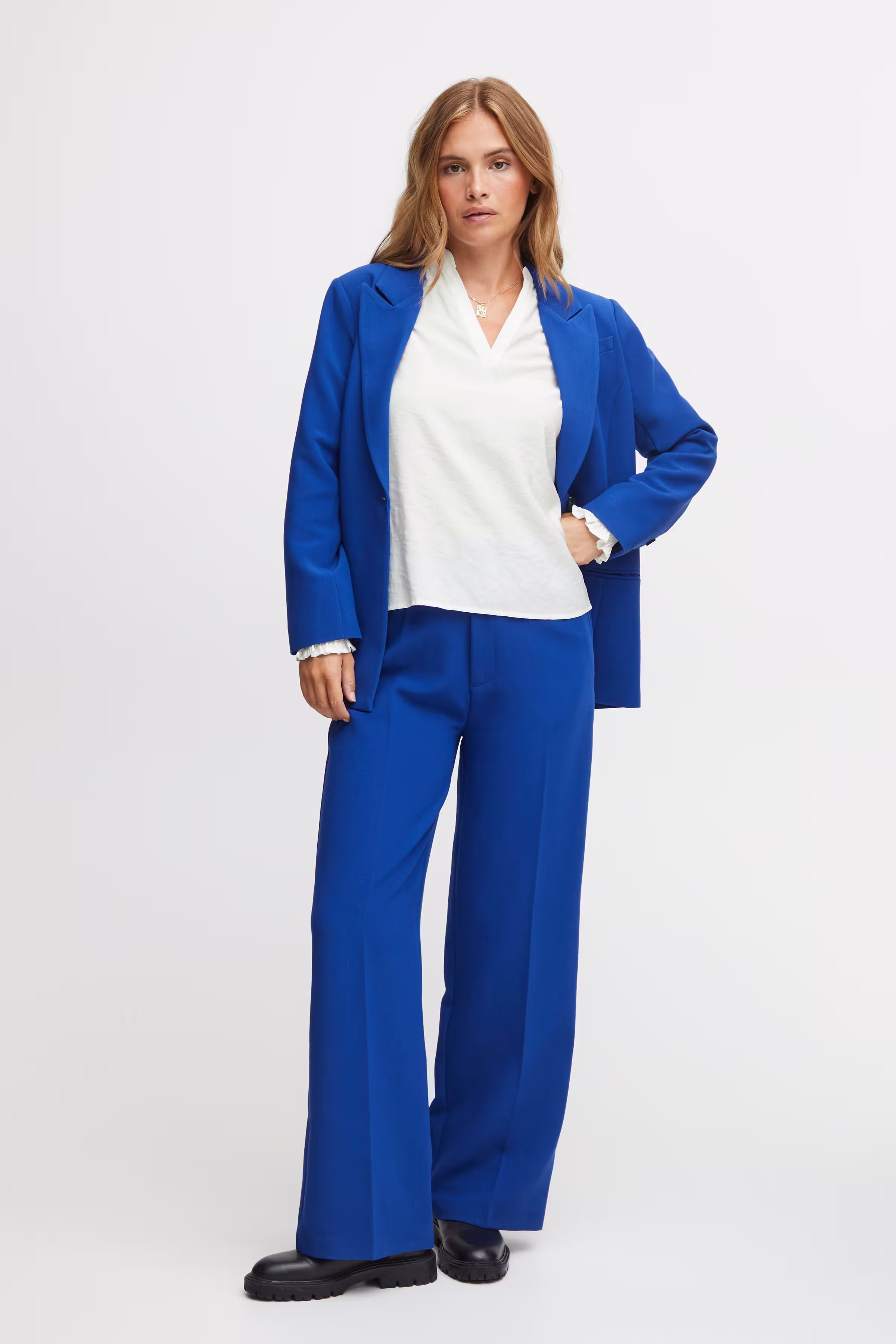 PZCHARLENE Bluse LOOKBOOK FRONT 50207669-114201