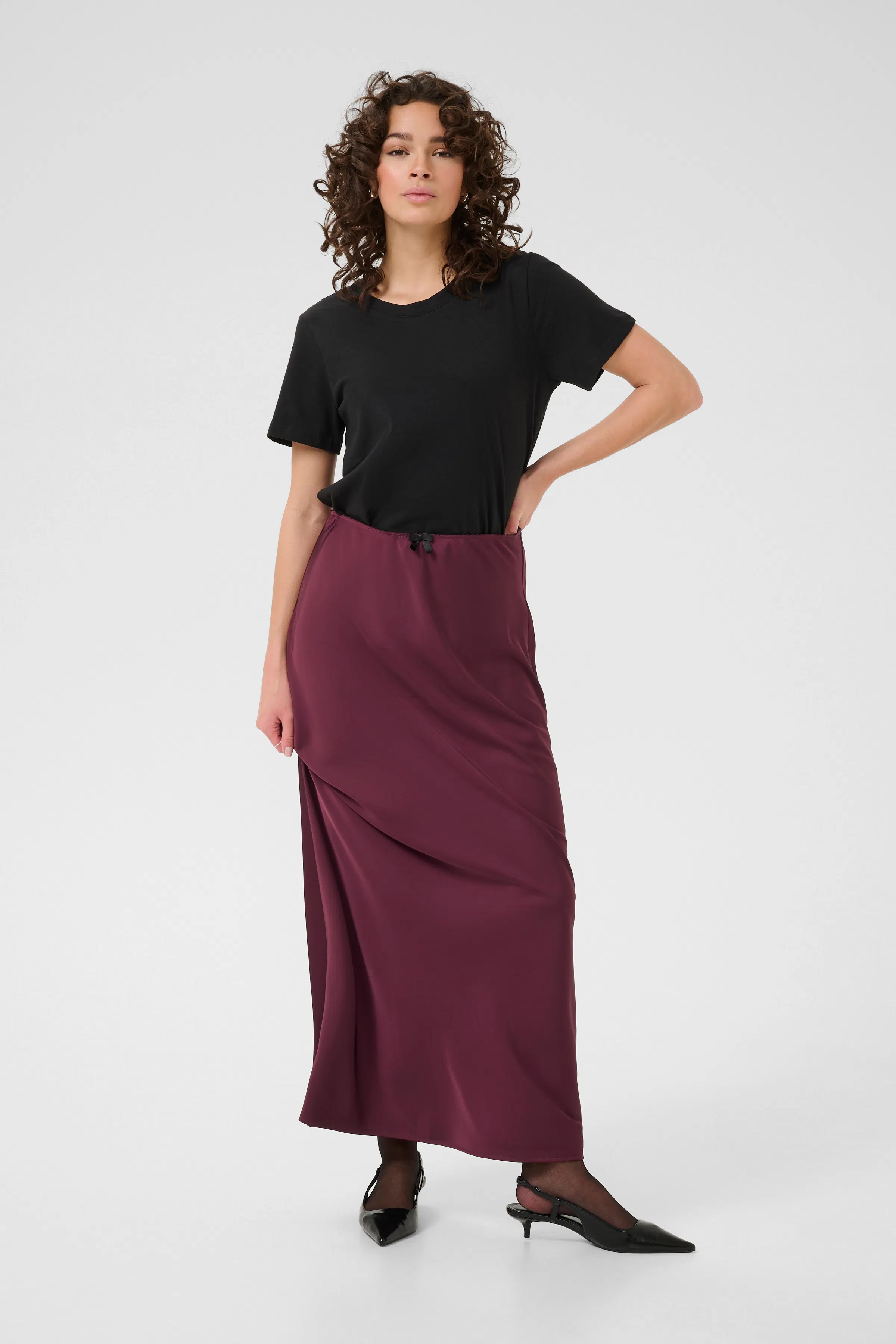 KAhill Skjørt LOOKBOOK FRONT 10510416-191528