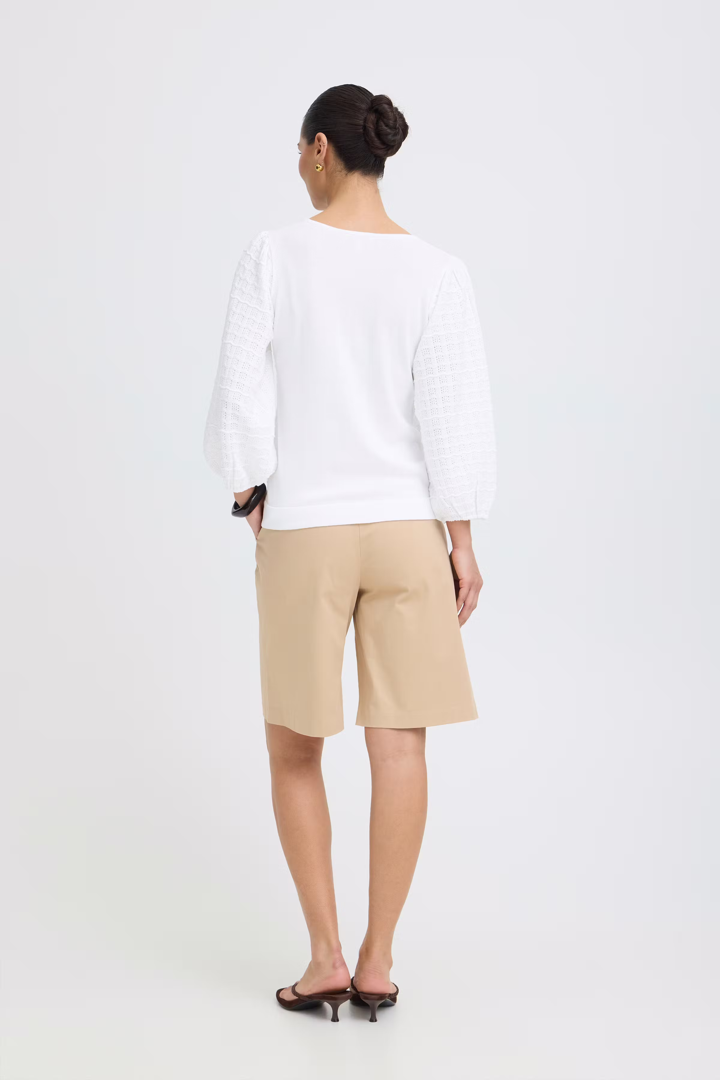 BYMULINA Pullover LOOKBOOK BACK 20819399-110601