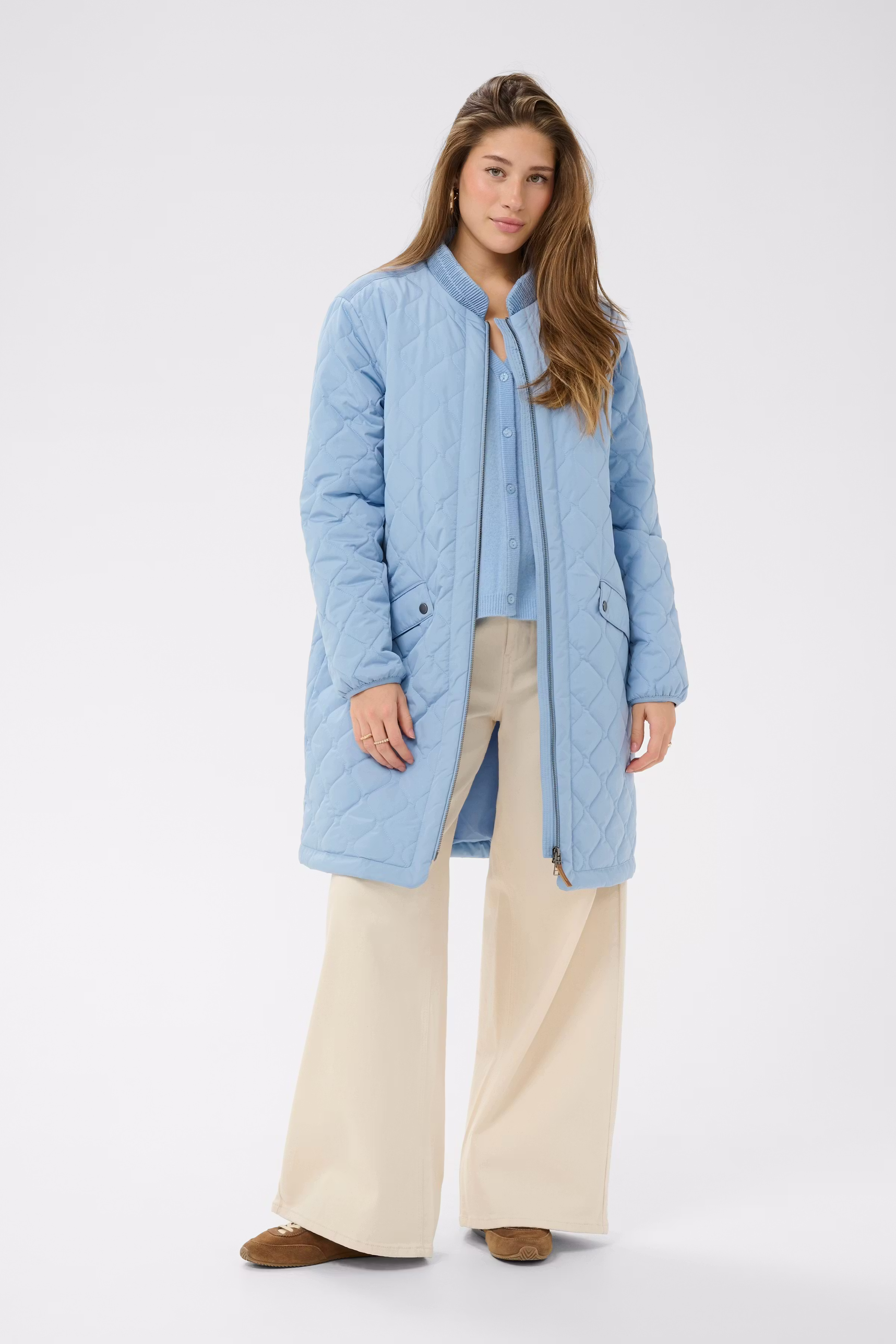 ArwenCR Outerwear LOOKBOOK FRONT 10606580-164023