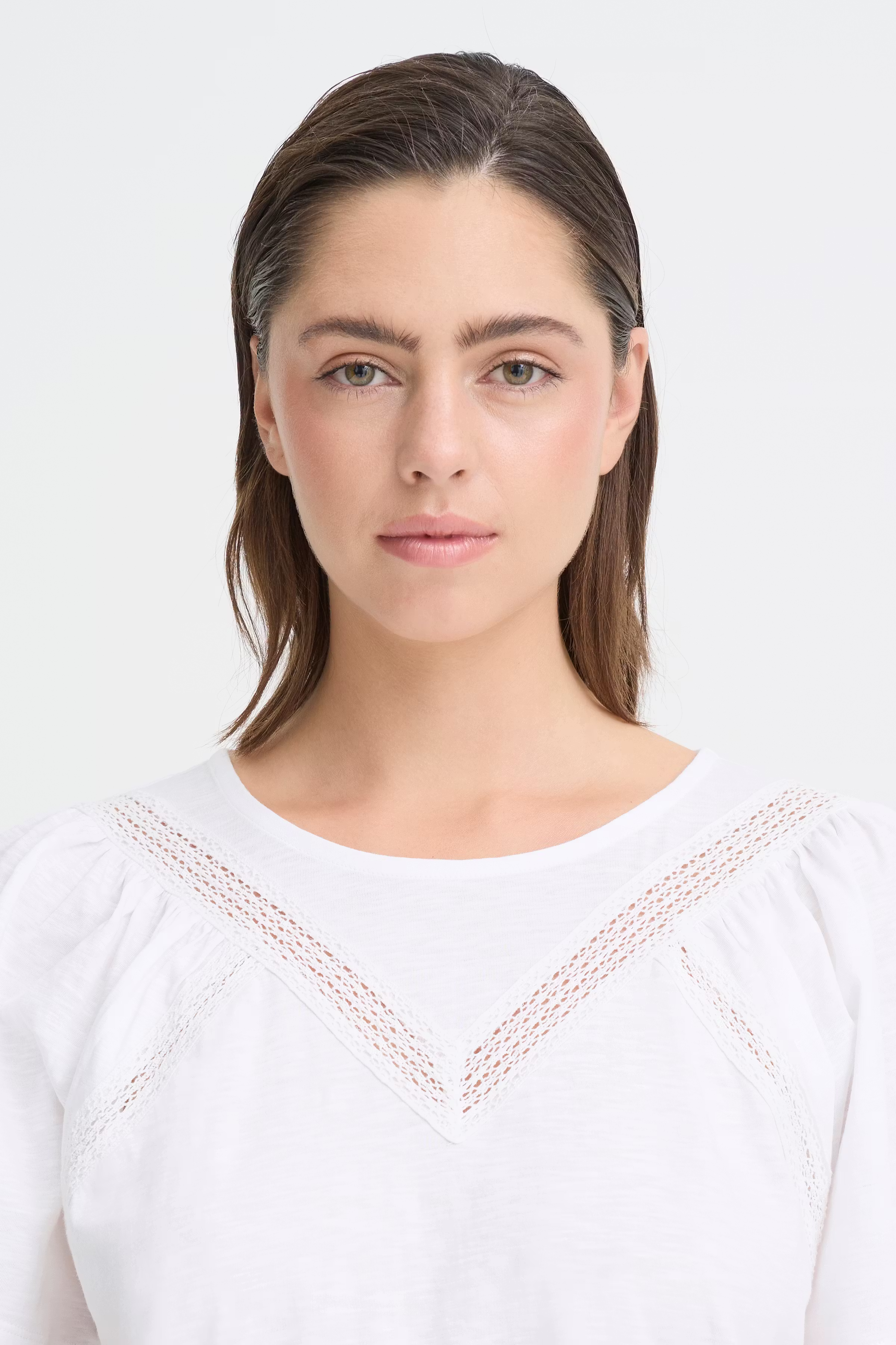 PZBIANCA T-shirt LOOKBOOK DETAIL 50210412-110601