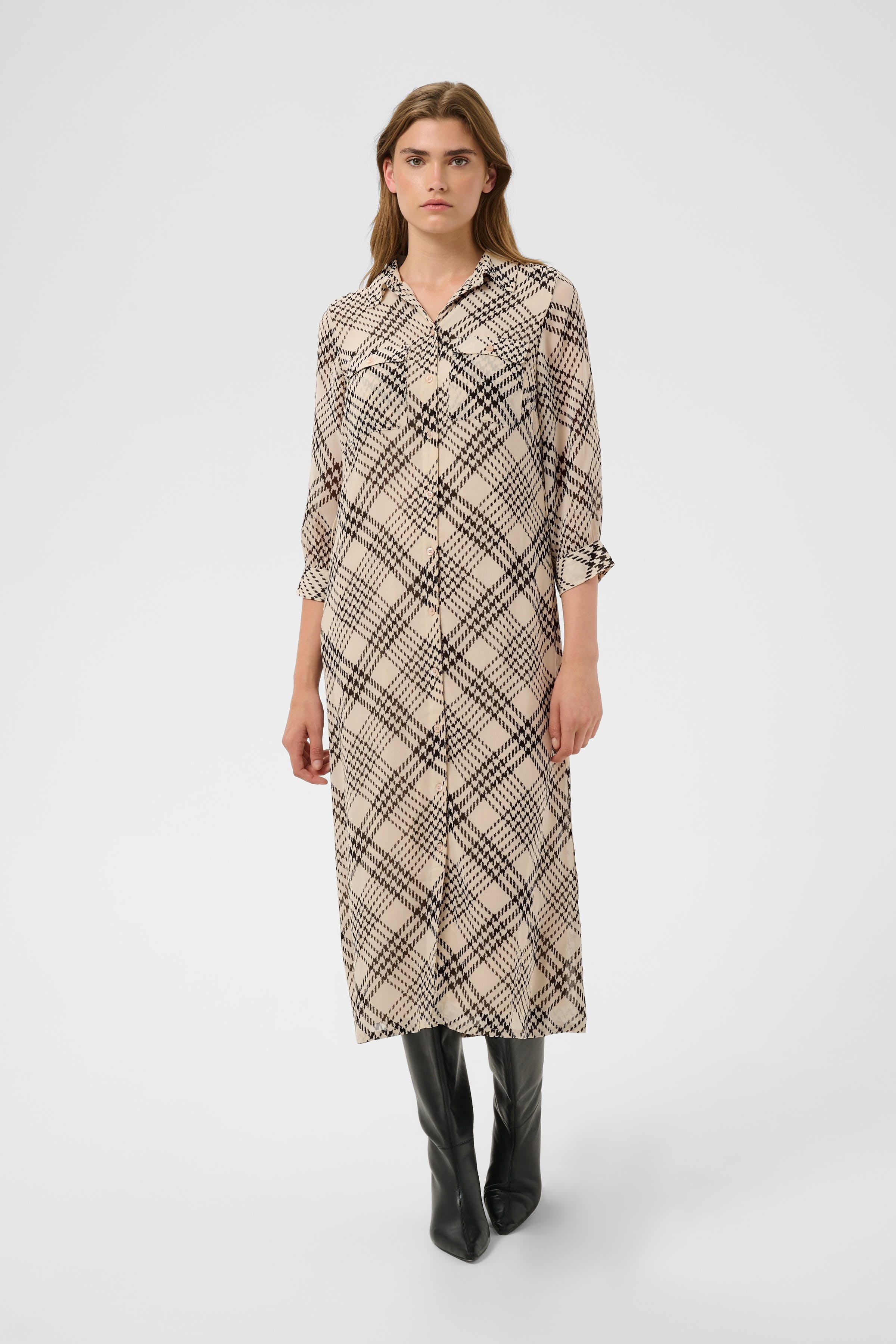 CathiePW Jurk LOOKBOOK FRONT 30310757-305303