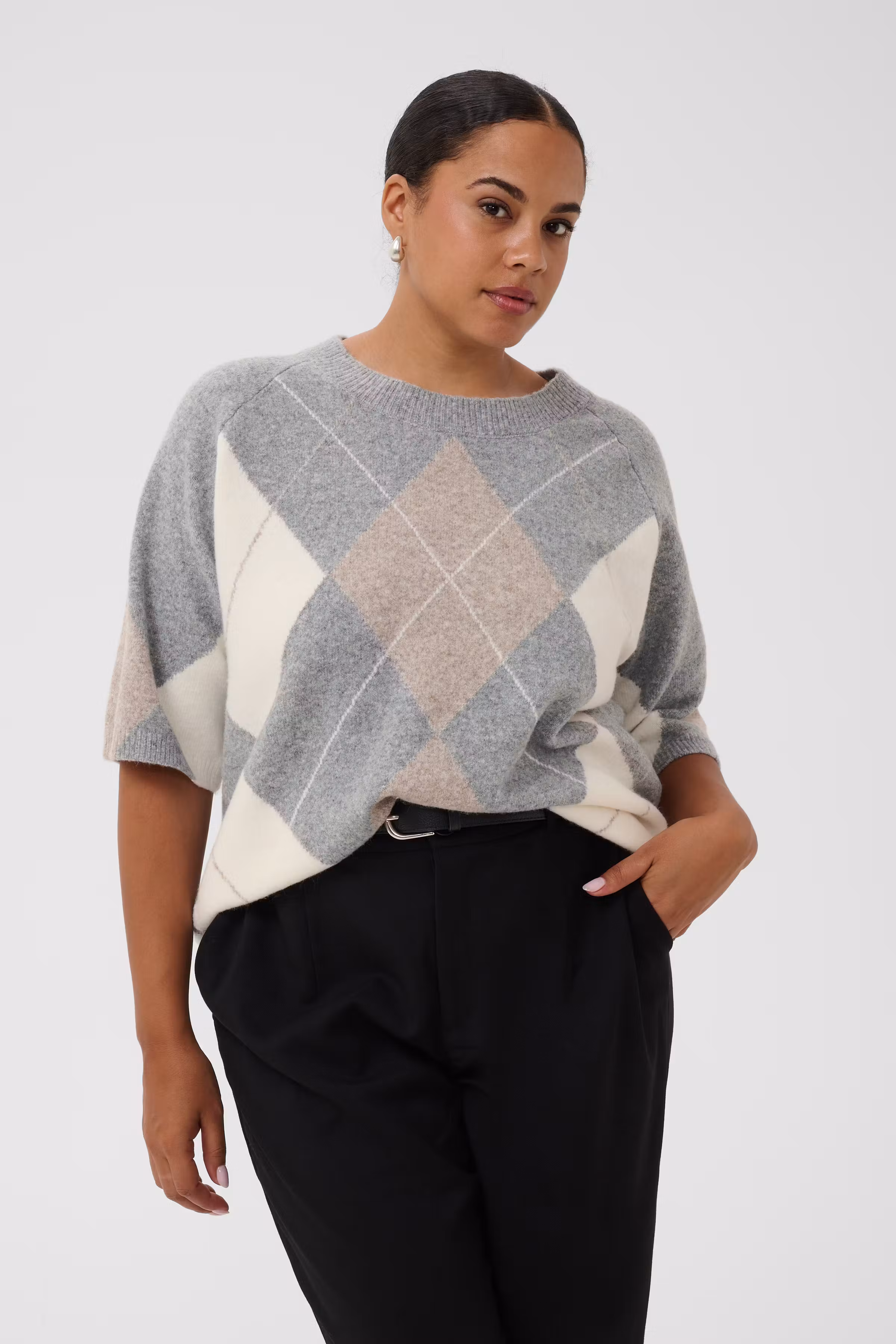 KCwilma Pullover LOOKBOOK FRONT 10584943-1000778