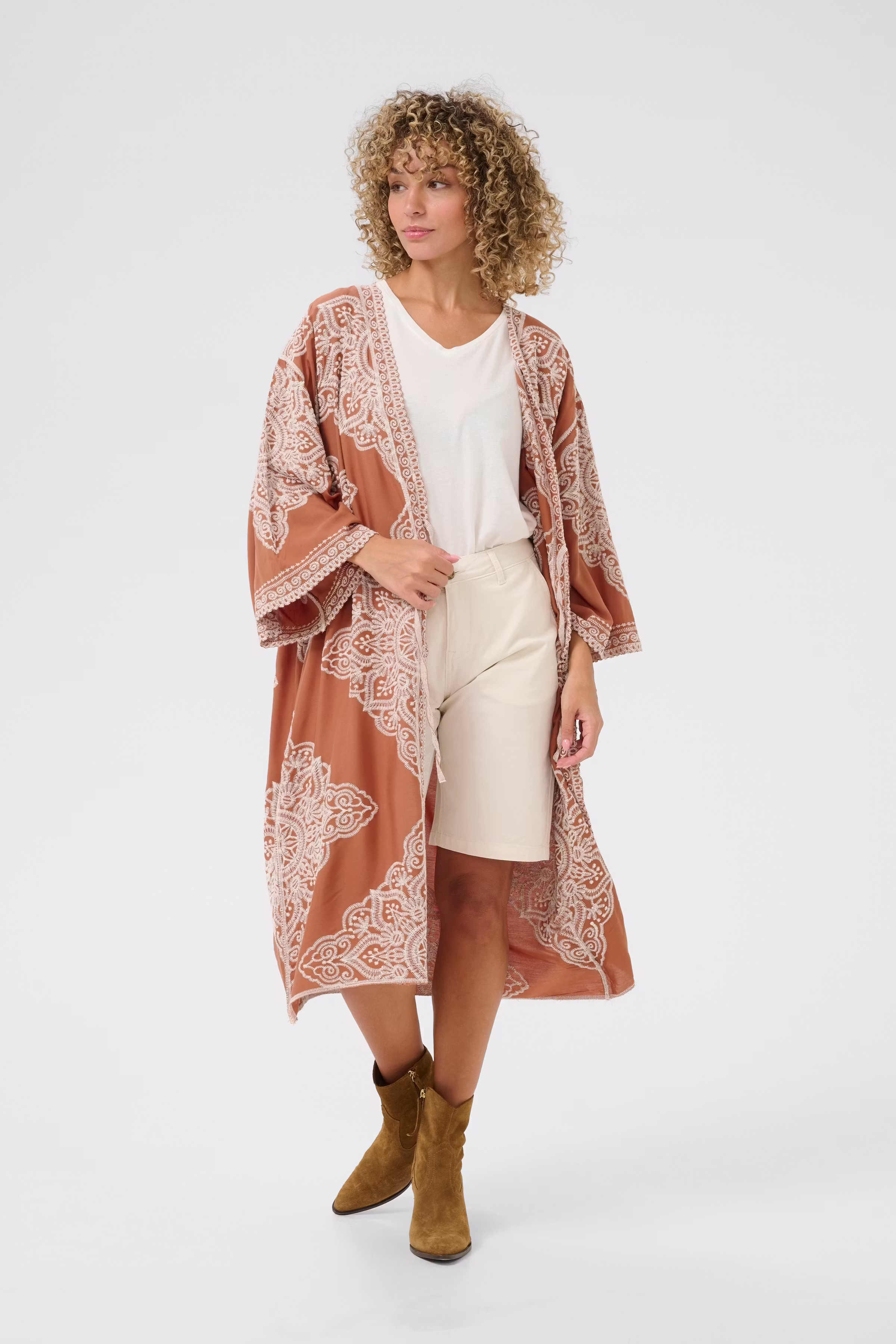 CRTyla Kimono lang LOOKBOOK FRONT 10613807-108205
