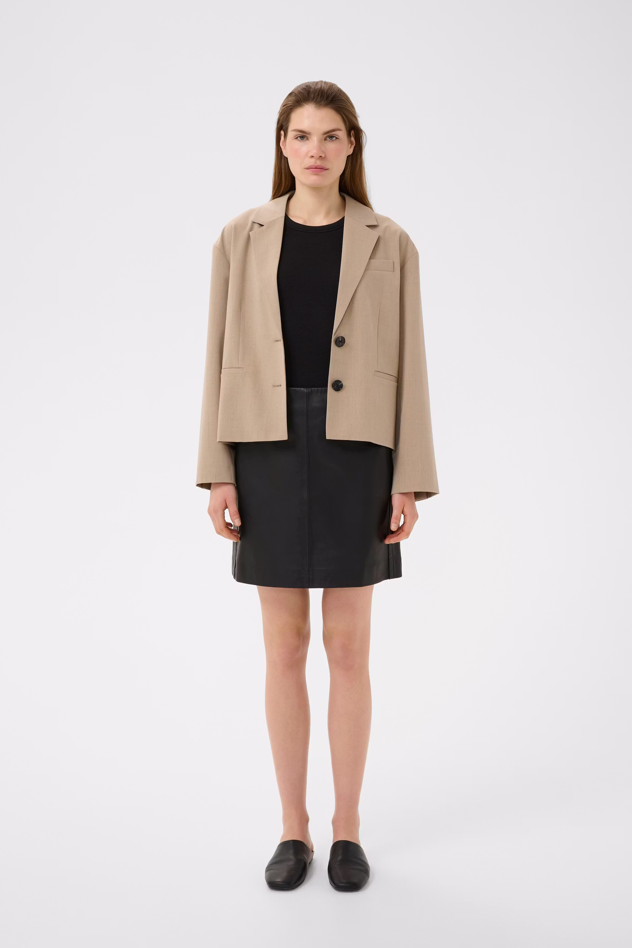 LestherIW Skirt LOOKBOOK FRONT 30110111-194008