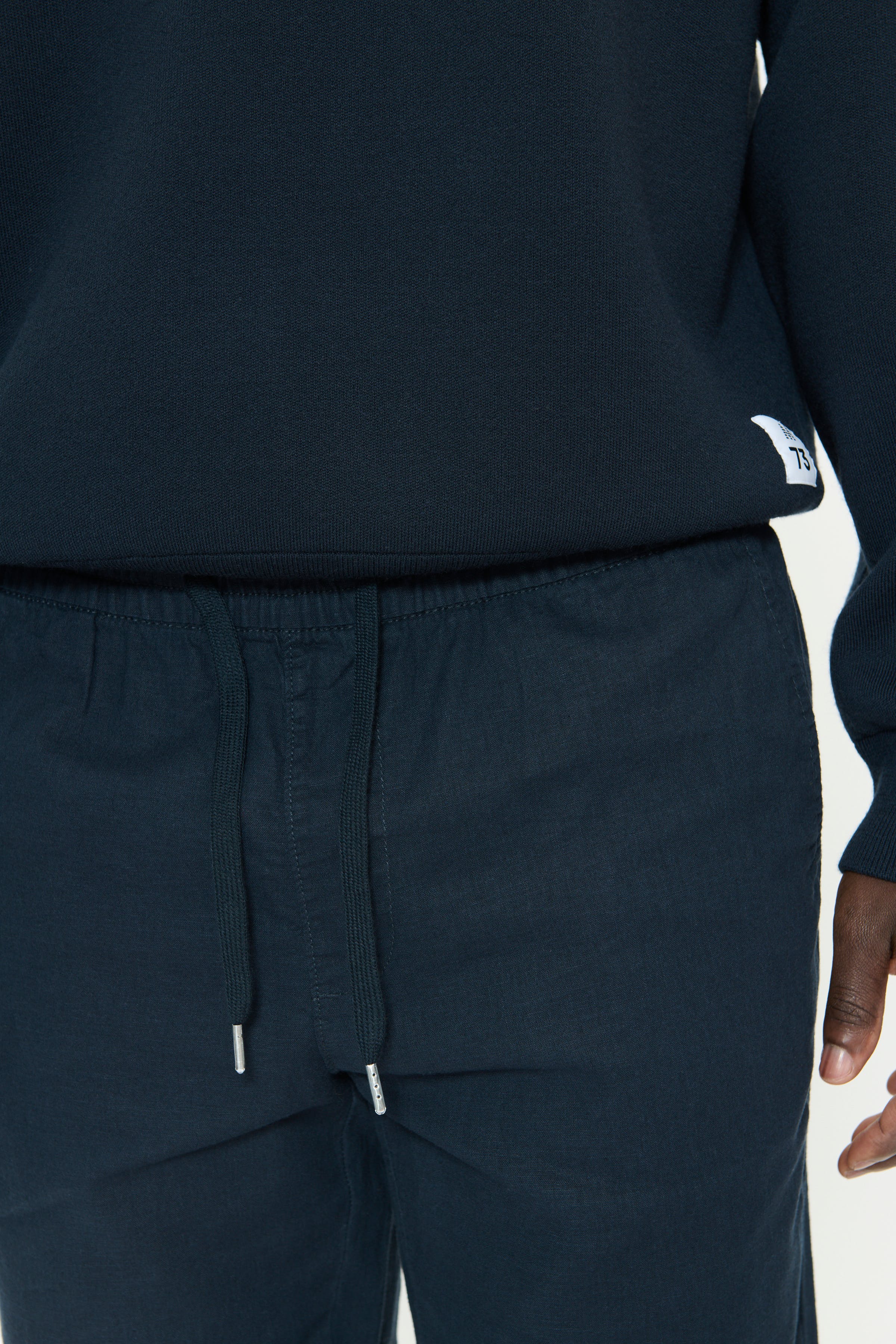 MAbarton linen trousers LOOKBOOK DETAIL 30206031-194011