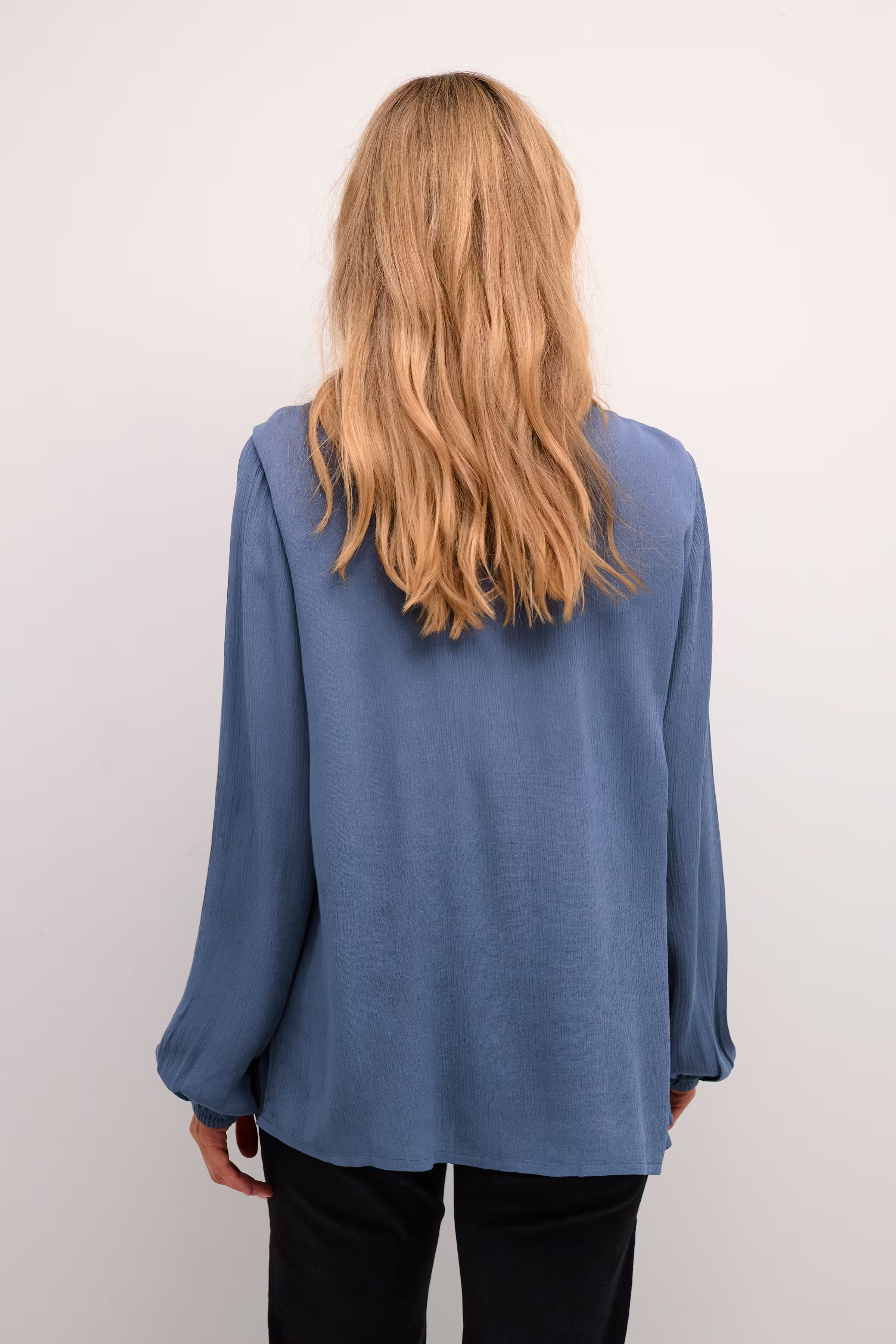 BPlouise Bluse LOOKBOOK BACK 10590633-193929B