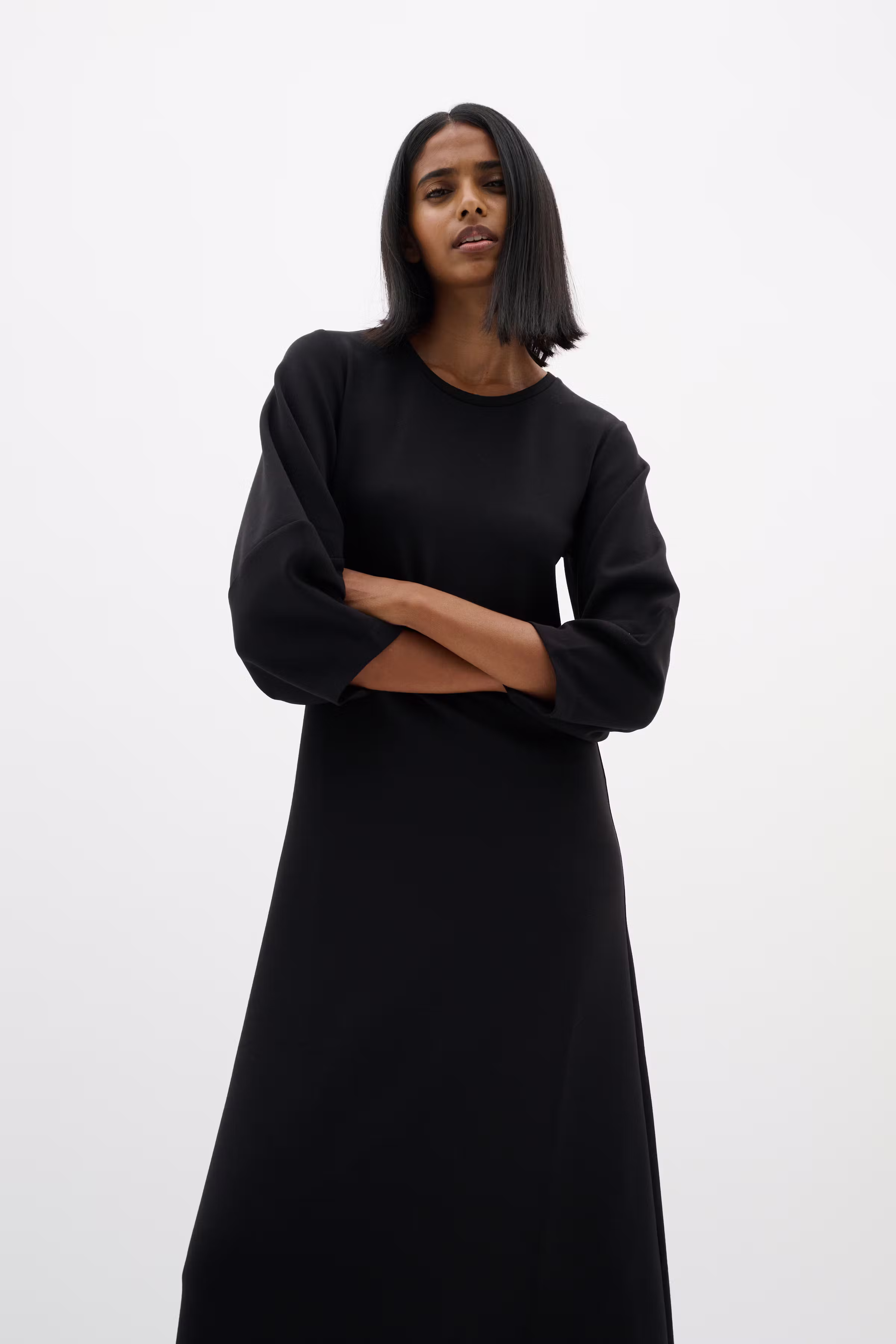 PariIW Kleid LOOKBOOK FRONT 30110590-194008