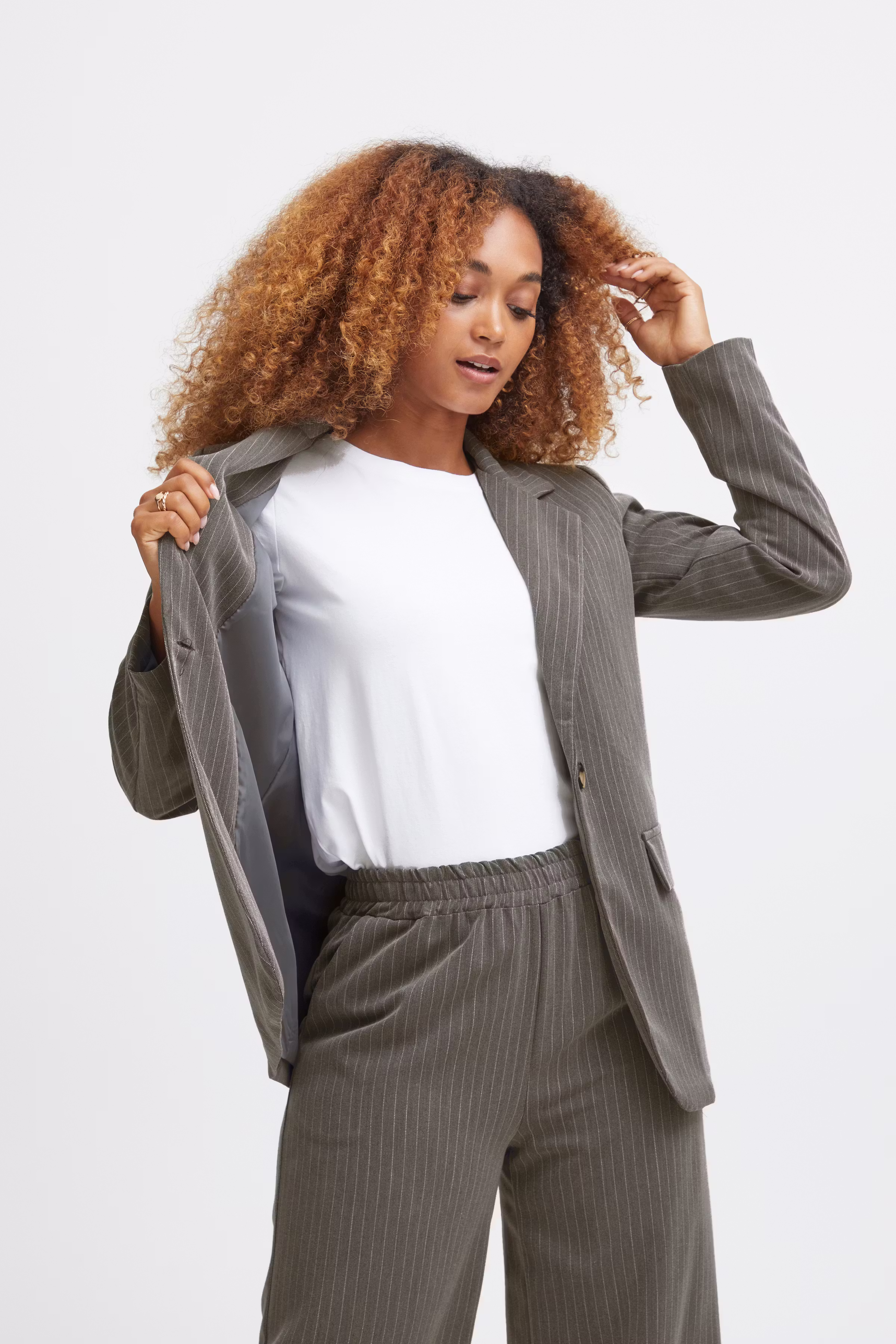 SBDIEGO Blazer LOOKBOOK DETAIL 22100380-203619