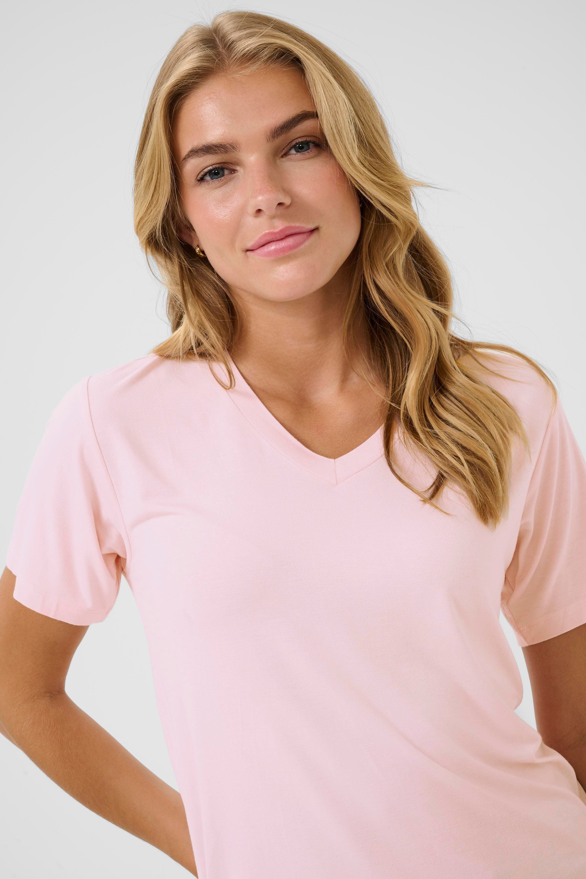 KAfrida T-shirt LOOKBOOK DETAIL 10508581-141905