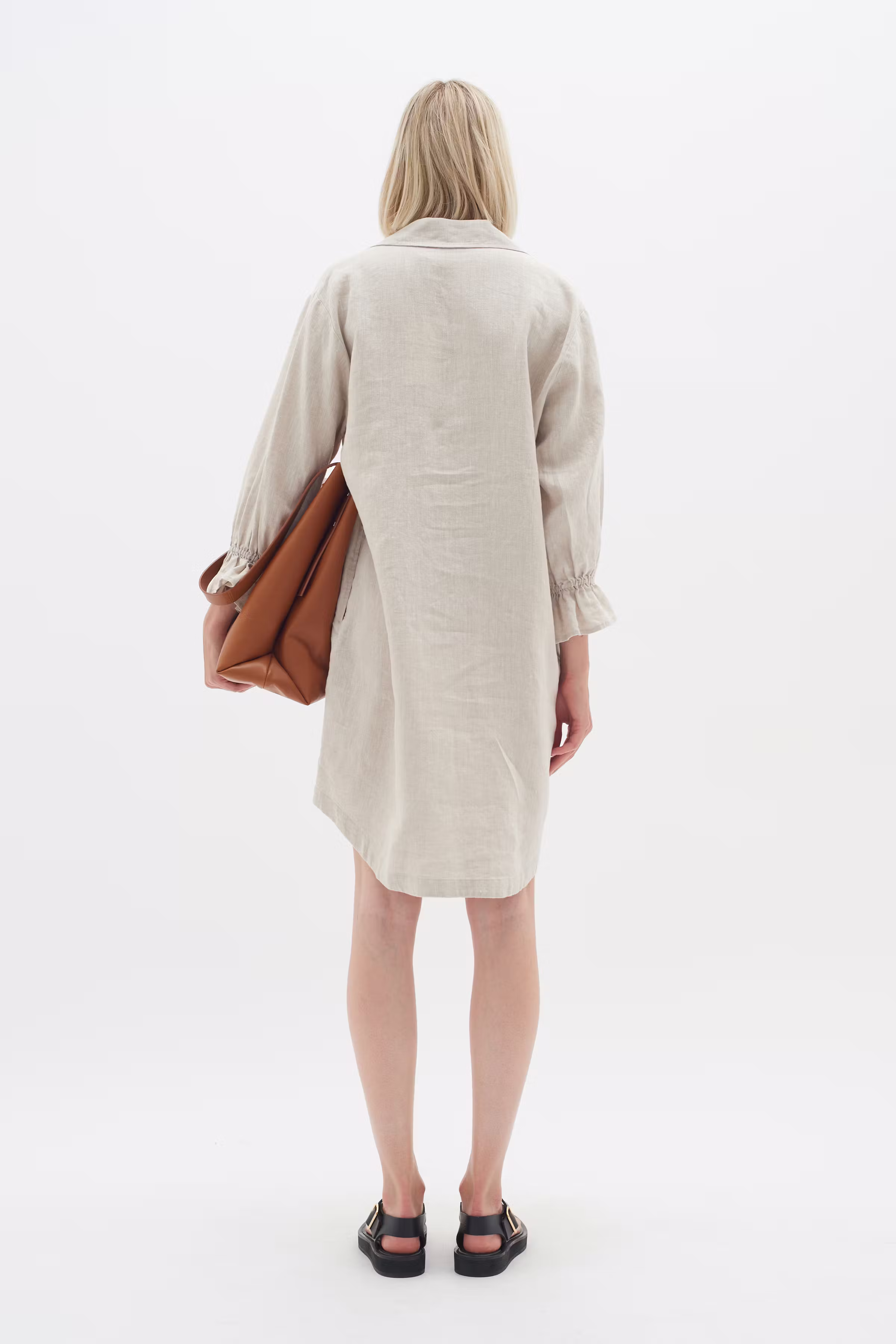 PegIW Hør Kjole LOOKBOOK BACK 30109180-1304031
