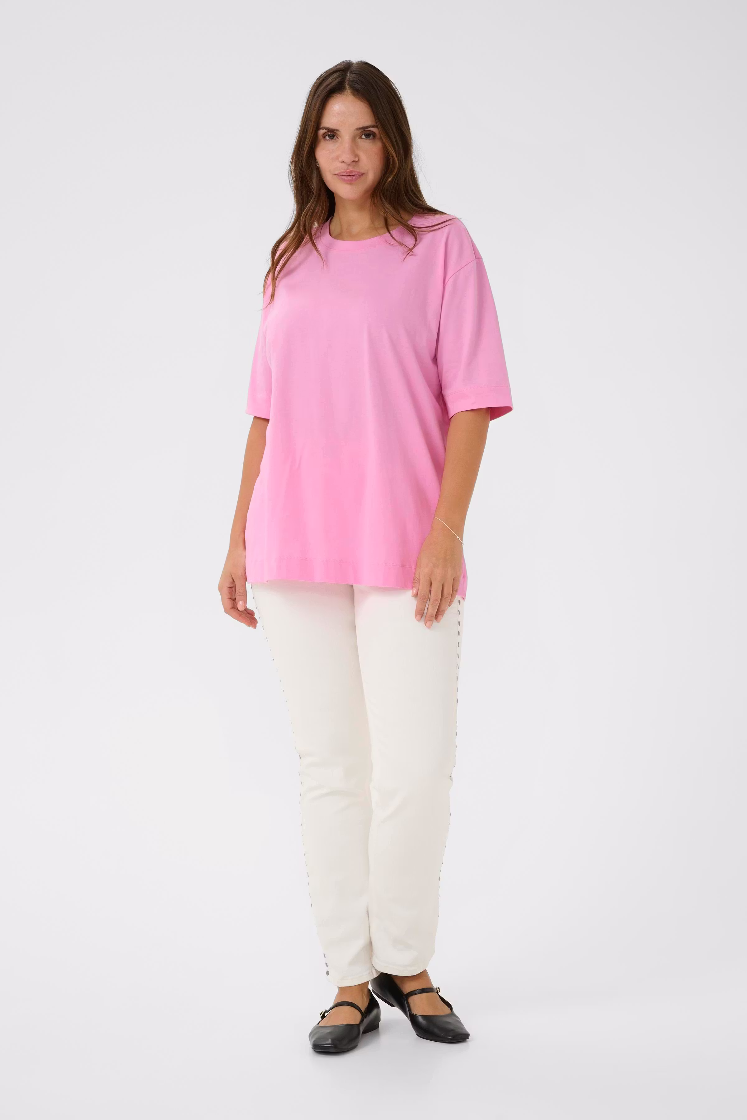 KCmina T-shirt LOOKBOOK FRONT 10583008-152218