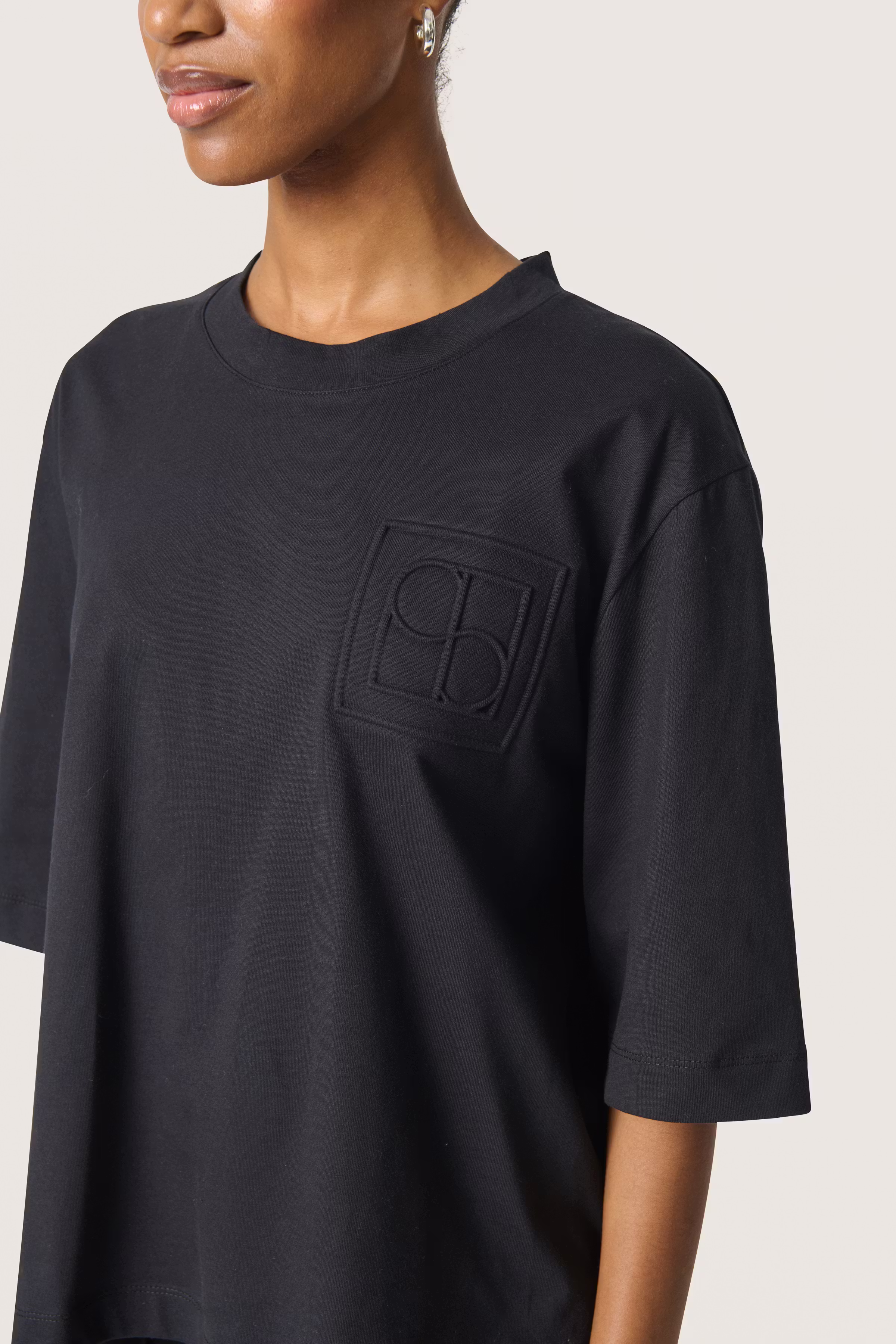 SLJina T-shirt LOOKBOOK DETAIL 30408510-194008