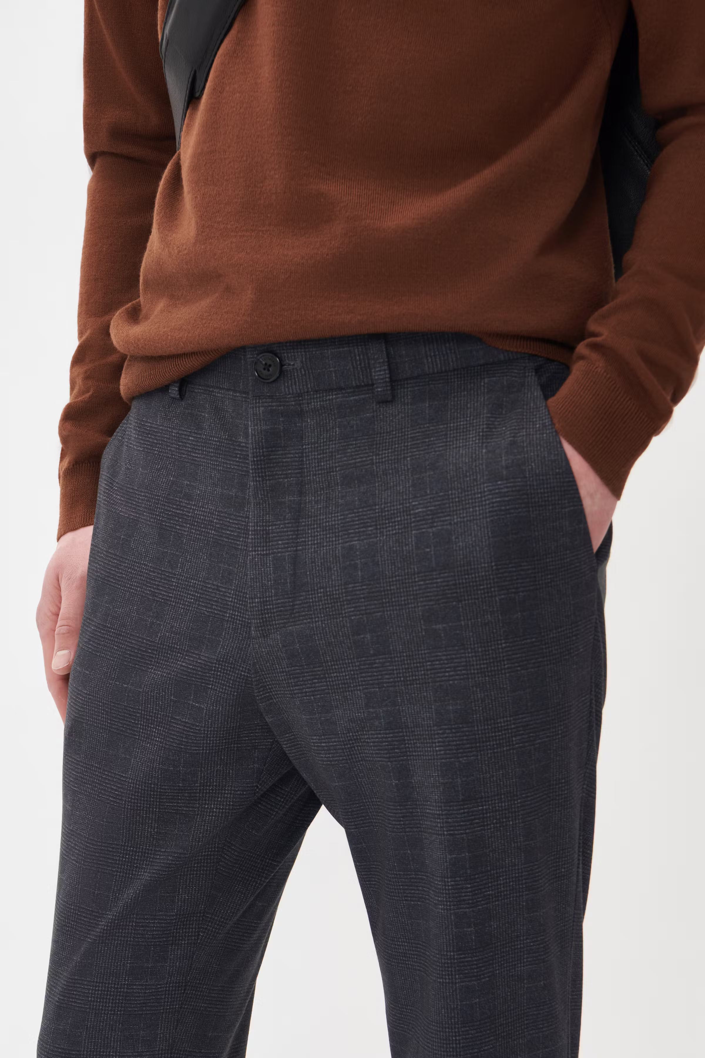 MAliam Bukser LOOKBOOK DETAIL 30207407-194011