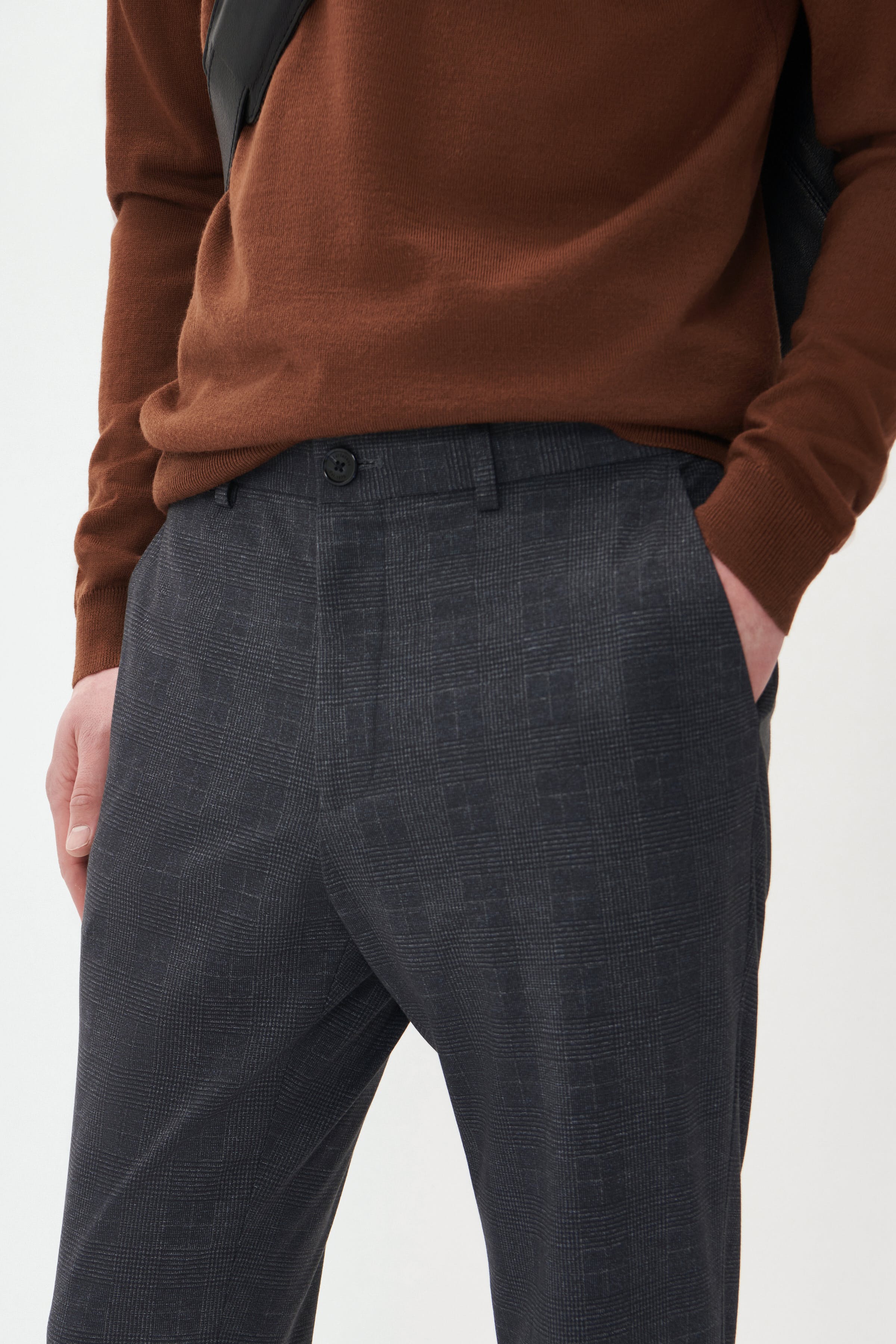 MAliam Broek LOOKBOOK DETAIL 30207407-194011